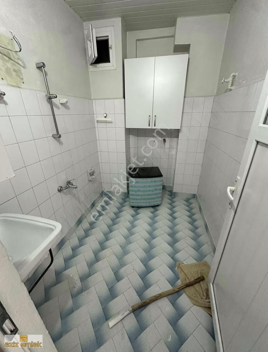 Aziz Emlak'tan Gündoğdu Da Satılık Müstakil 3 Katlı - Görsel 3