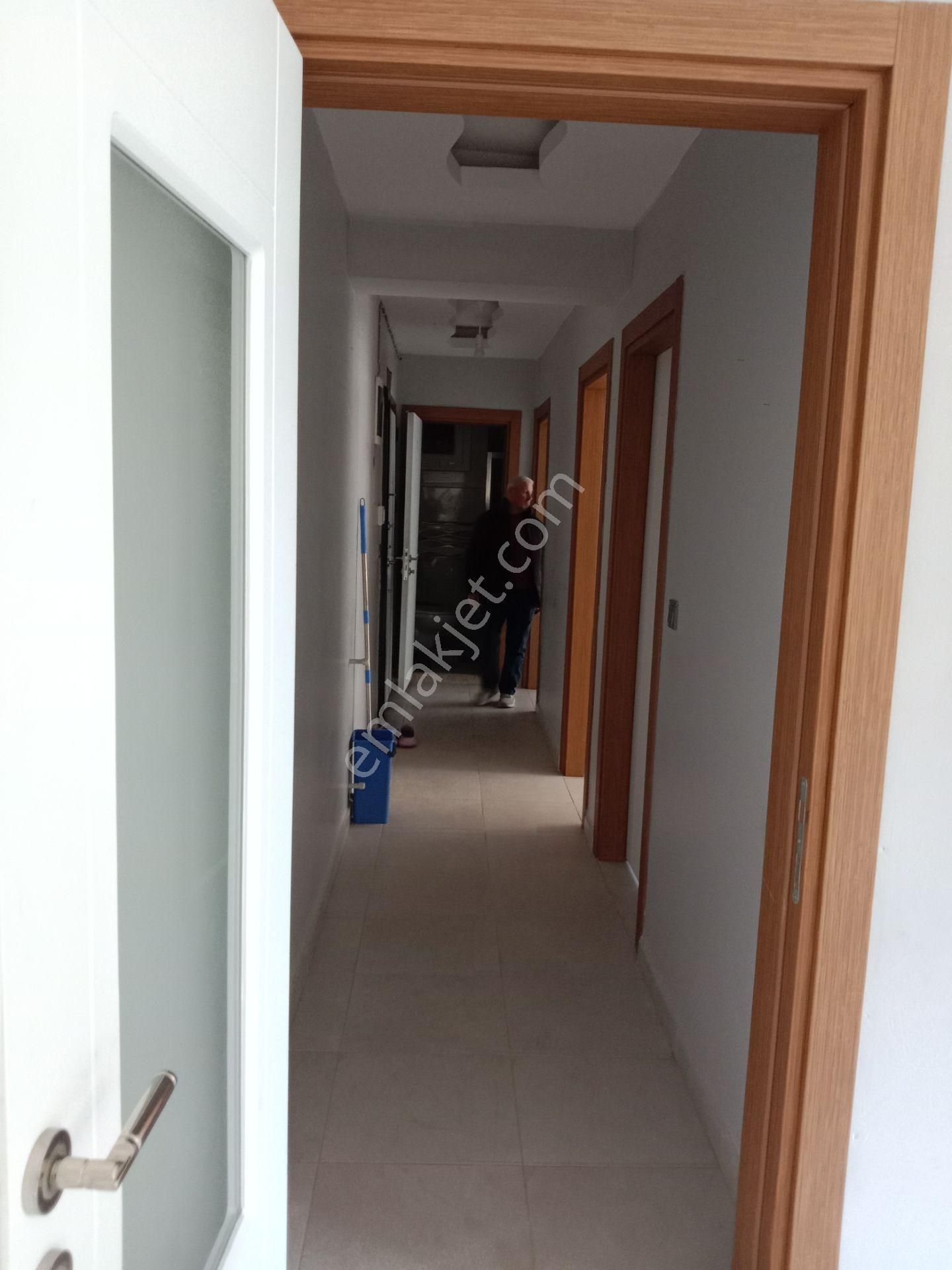 Bozyaka Eserkentde Kıralık Bakımlı Daıre - Görsel 5