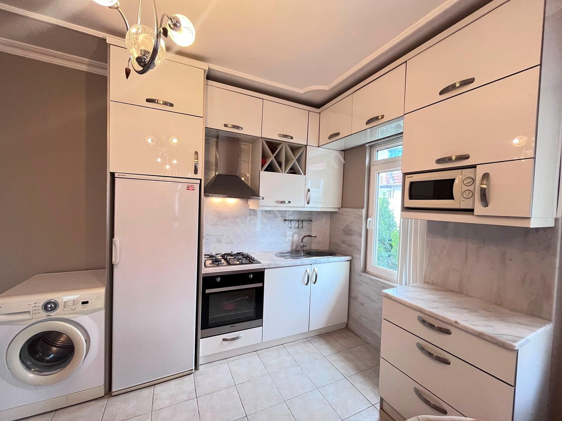 Alanya Güllerpınarı’nda Denize 100m Eşyalı 1+1 Satılık Daire - Görsel 6