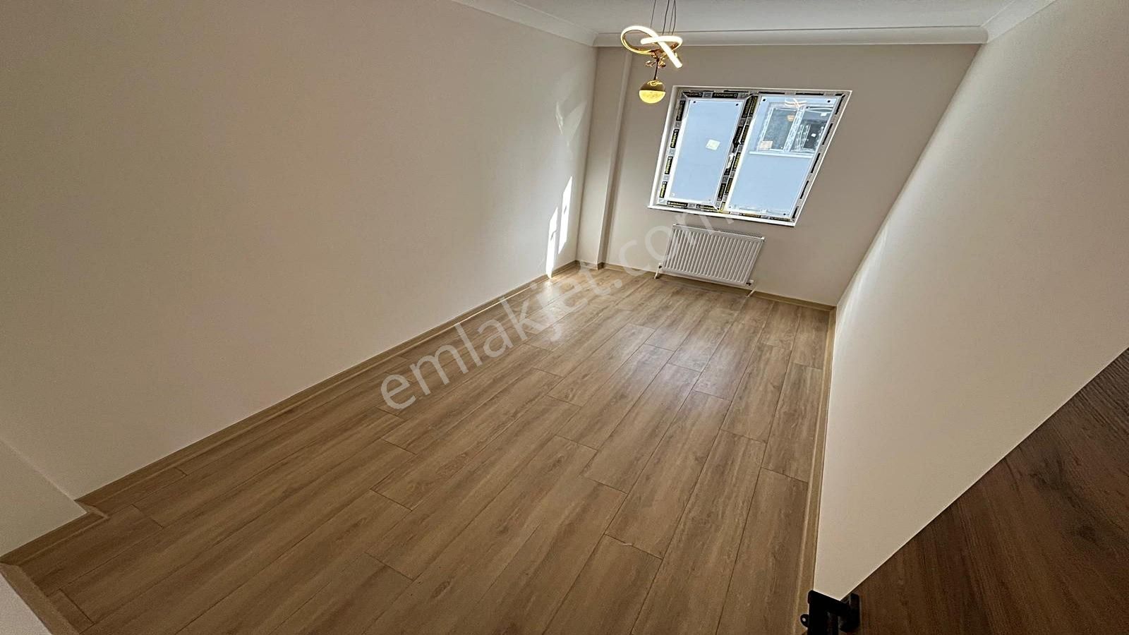 Yenikent Emlak'tan Cadde Üzeri 4+1 Geniş M2 Satılık Daire - Görsel 8