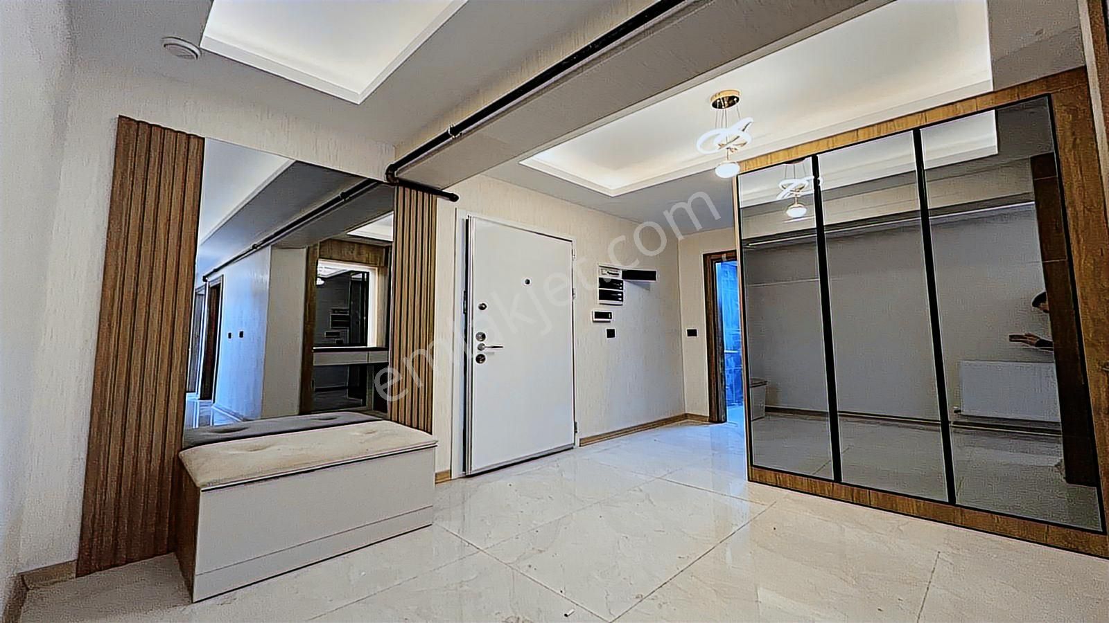 Yenikent Emlak'tan Cadde Üzeri 4+1 Geniş M2 Satılık Daire - Görsel 18