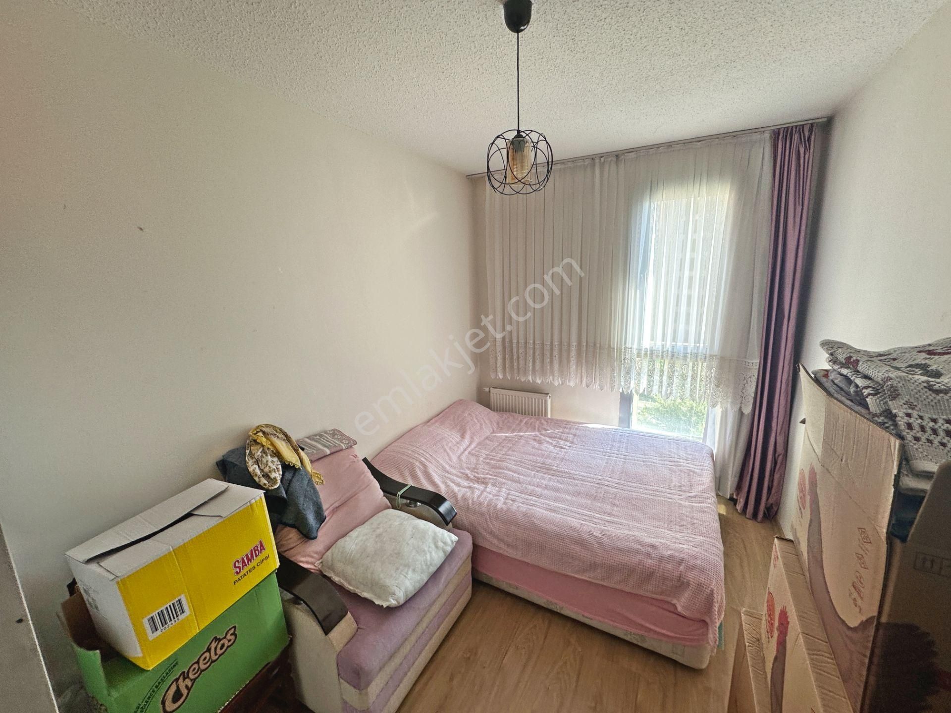 Karaağaç Tokilerde Ara Katta Önü Açık 2+1 Kiralık Daire - Görsel 8