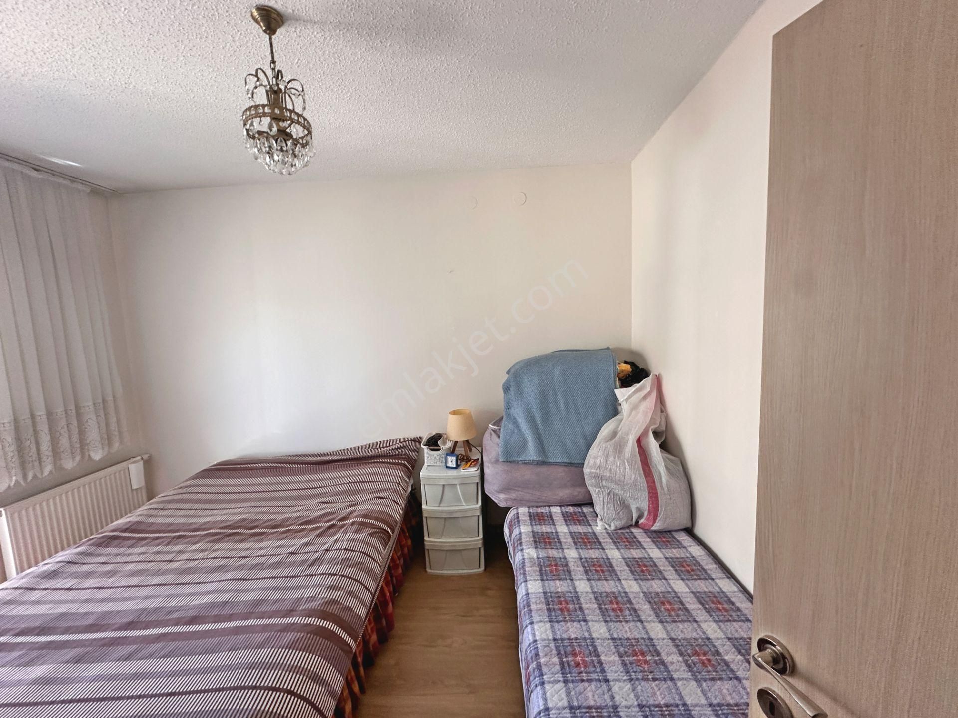 Karaağaç Tokilerde Ara Katta Önü Açık 2+1 Kiralık Daire - Görsel 6