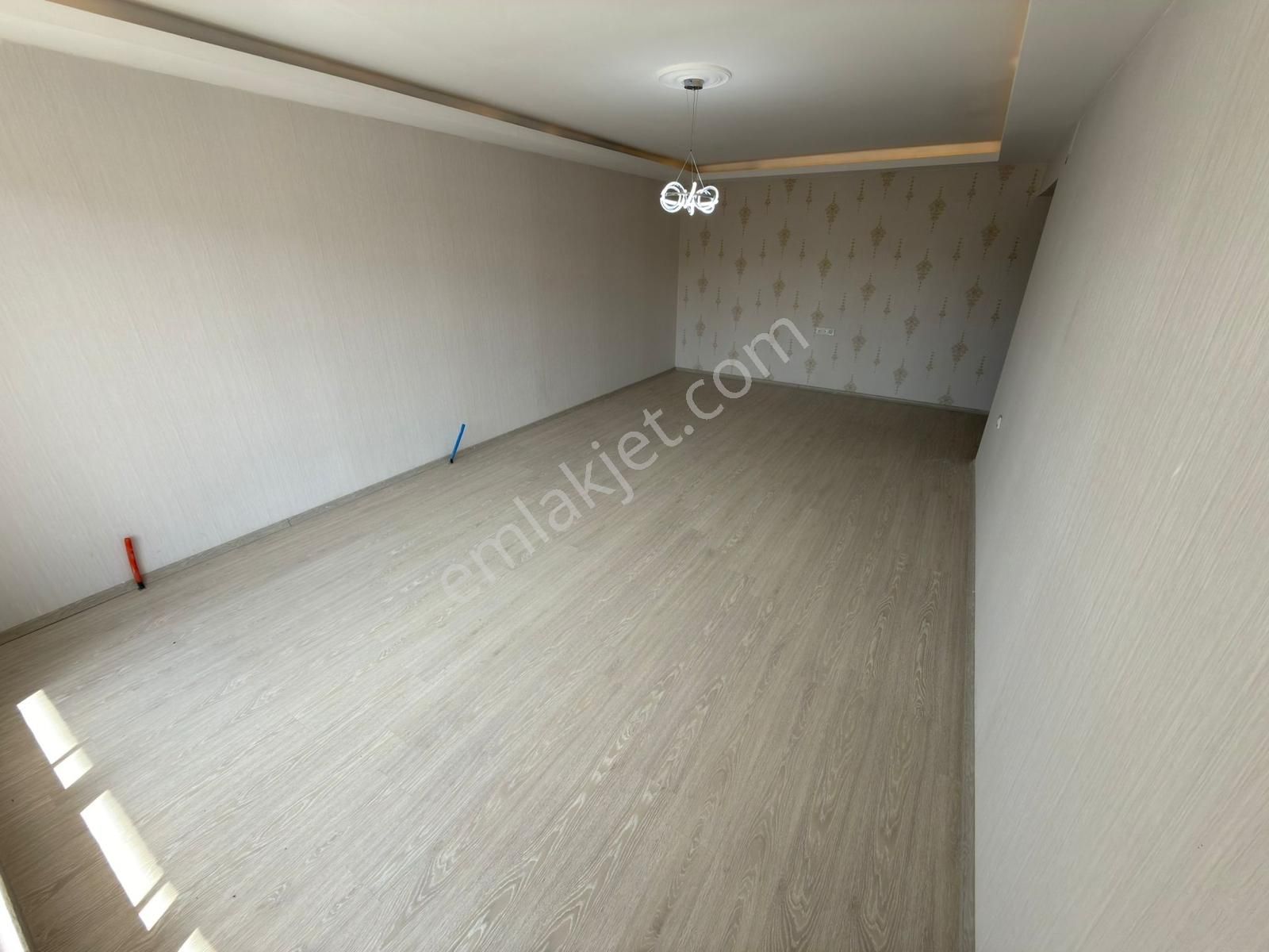 Keçiörende 3+1 Full Yapılı Geniş Ebeveyn Banyolu Geniş Balkonlu - Görsel 5
