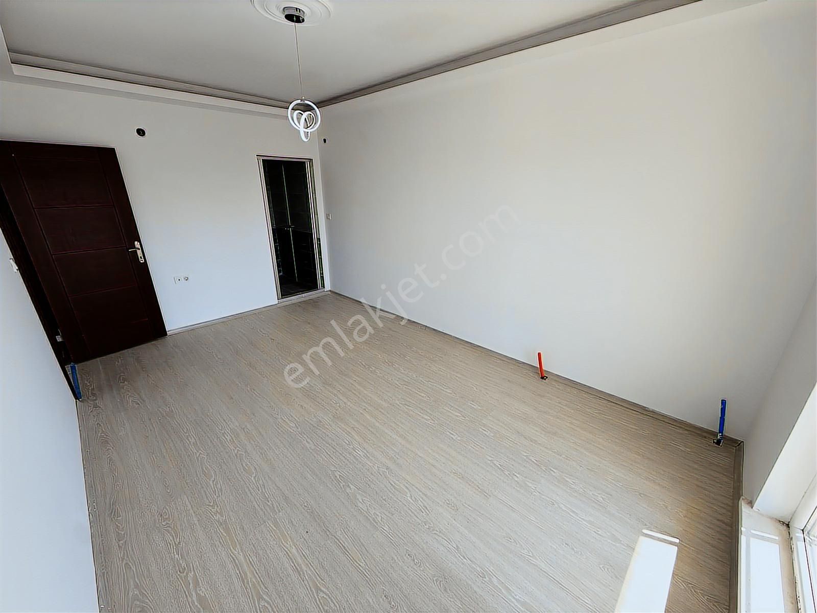 Keçiörende 3+1 Full Yapılı Geniş Ebeveyn Banyolu Geniş Balkonlu - Görsel 25