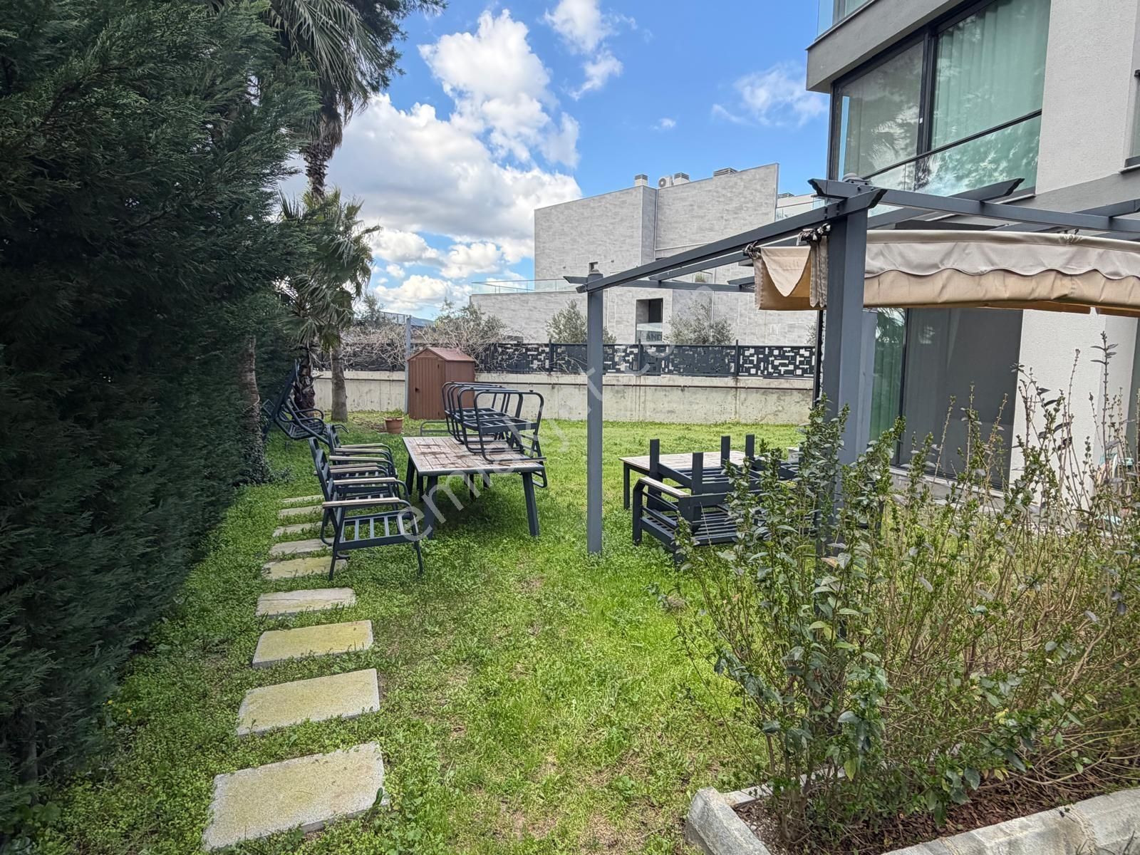 İzmir Landor Gaziemir'de 3+1 Bahçe Katı Satılık Dubleks Daire - Görsel 17