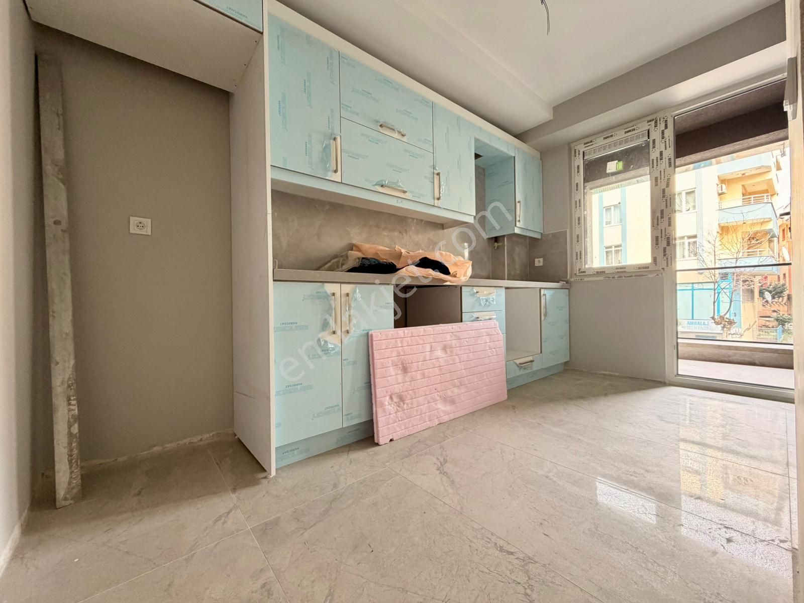Remax Anı 'dan Bulgurlu 'da Cadde Üzeri Sıfır Satılık 3+1 Daire - Görsel 13