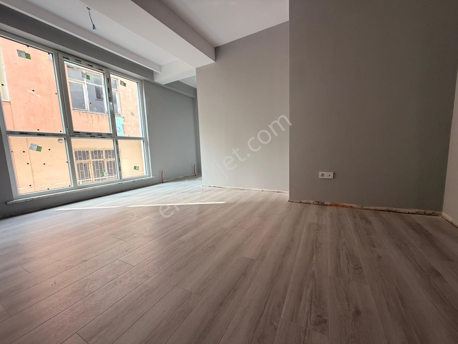 Remax Anı 'dan Bulgurlu 'da Cadde Üzeri Sıfır Satılık 3+1 Daire - Görsel 20