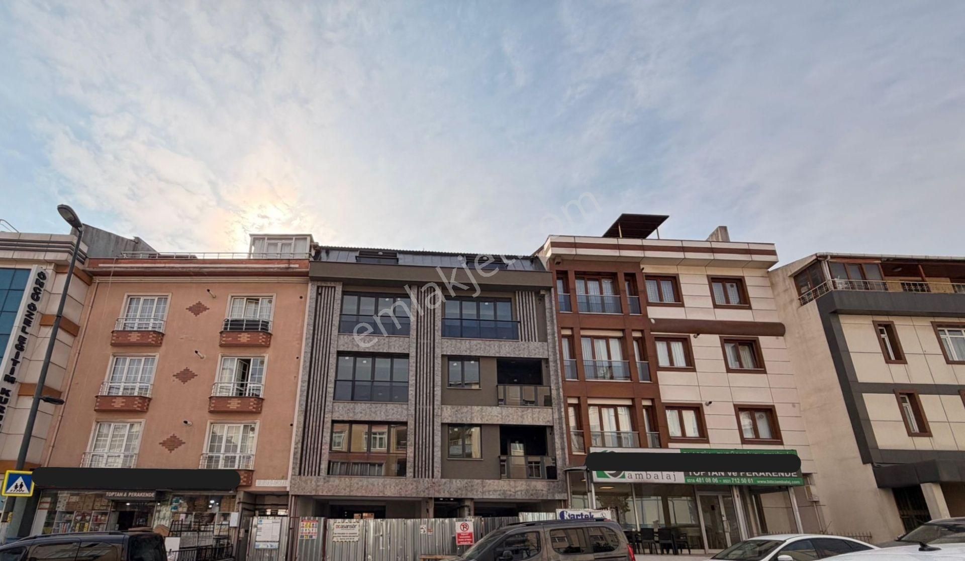 Remax Anı 'dan Bulgurlu 'da Cadde Üzeri Sıfır Satılık 3+1 Daire - Görsel 2