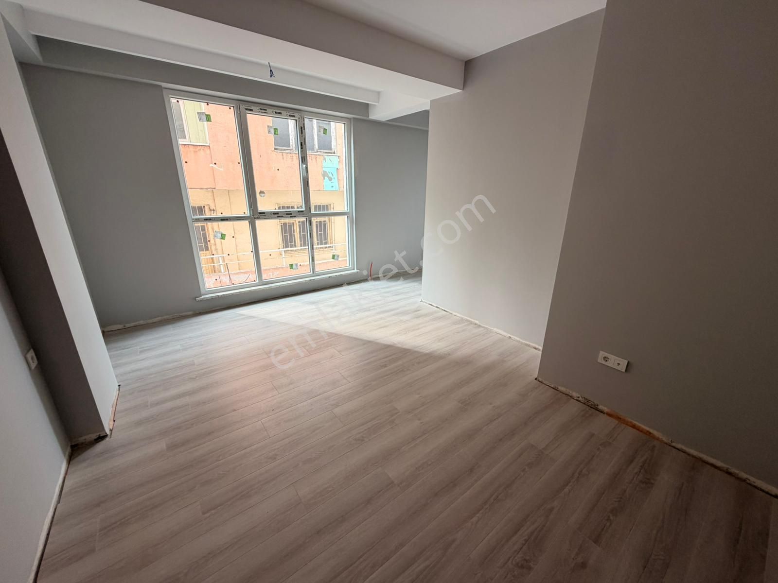 Remax Anı 'dan Bulgurlu 'da Cadde Üzeri Sıfır Satılık 3+1 Daire - Görsel 21