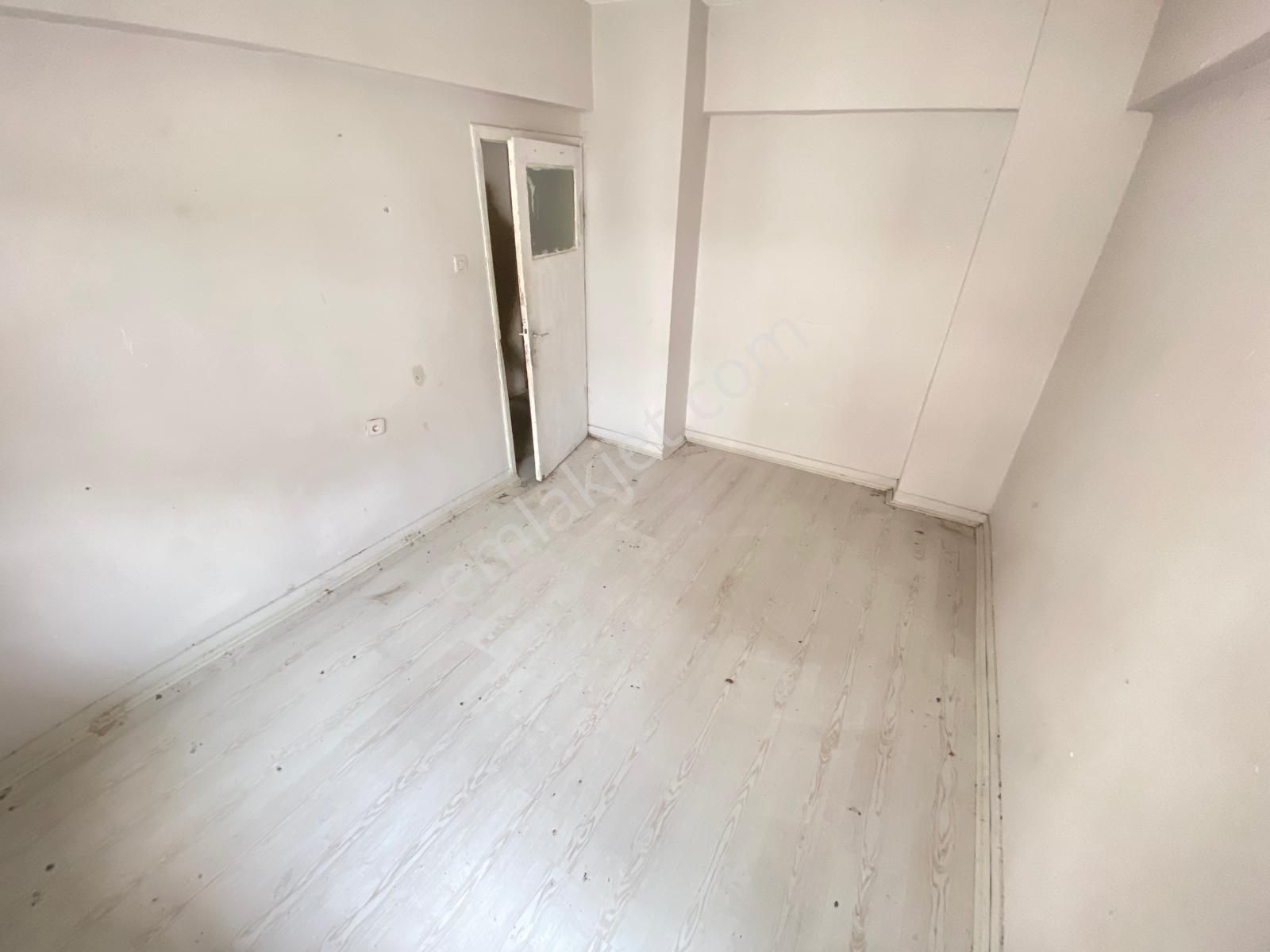 Yılmaz Gayrimenkulden Kacırılmayacak 2+1 Fırsat Dairesi 2.350.000 Tl - Görsel 23