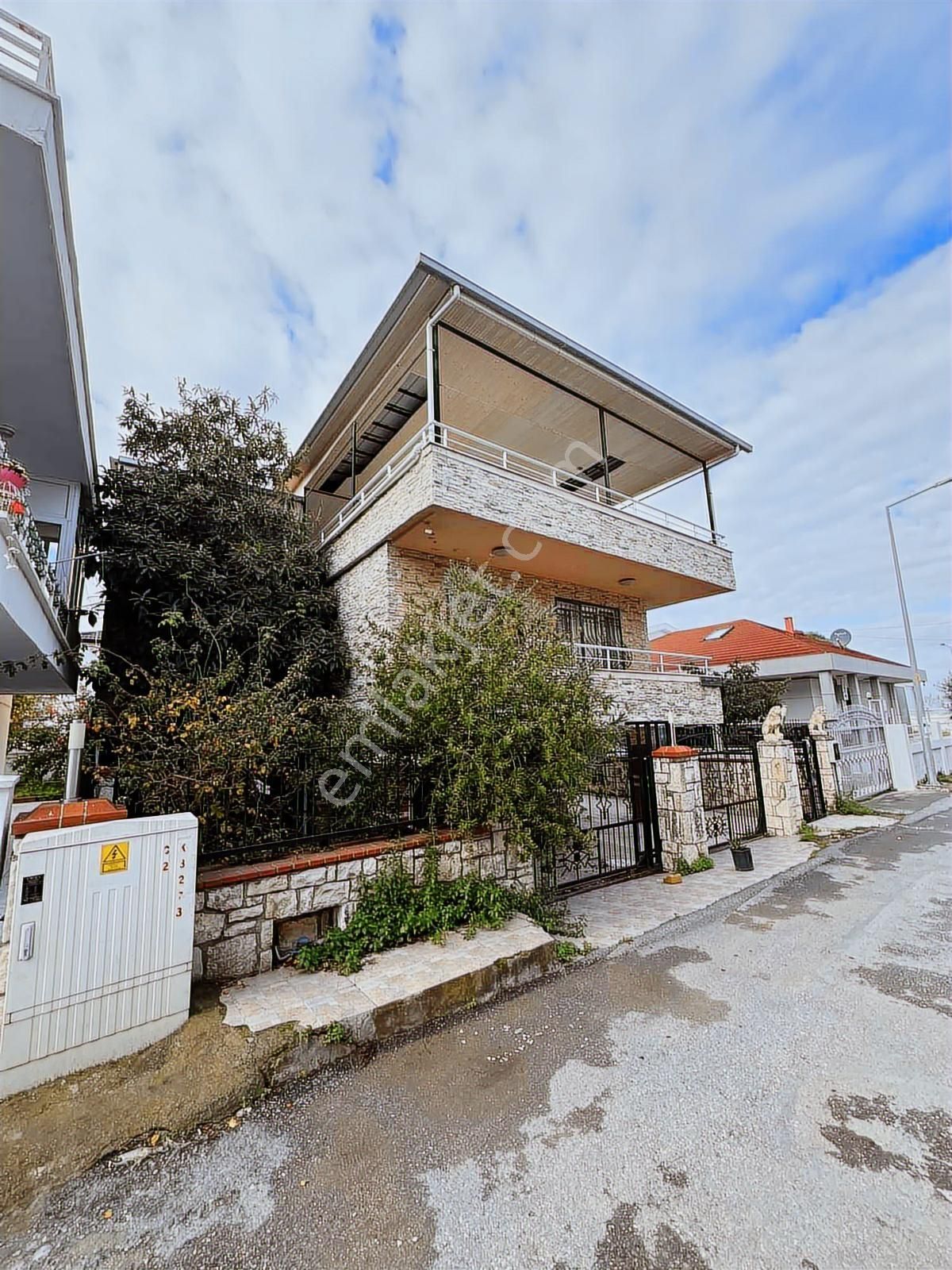 Limanreis' Te Mükemmel Konumlu Denize İkinci Sıra Manzaralı Ev - Görsel 22