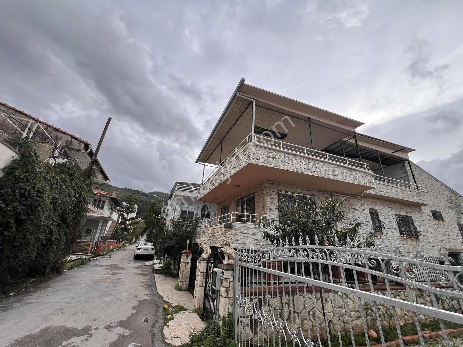 Limanreis' Te Mükemmel Konumlu Denize İkinci Sıra Manzaralı Ev - Görsel 27