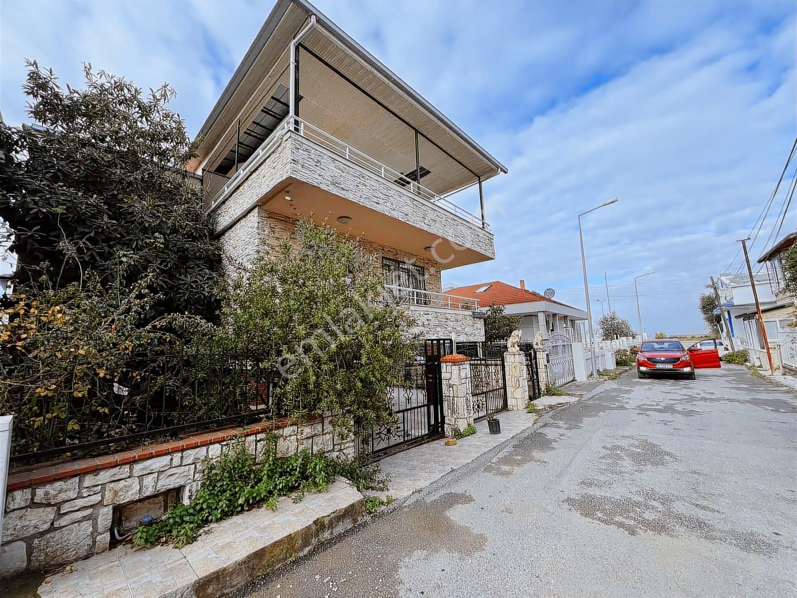 Limanreis' Te Mükemmel Konumlu Denize İkinci Sıra Manzaralı Ev - Görsel 6