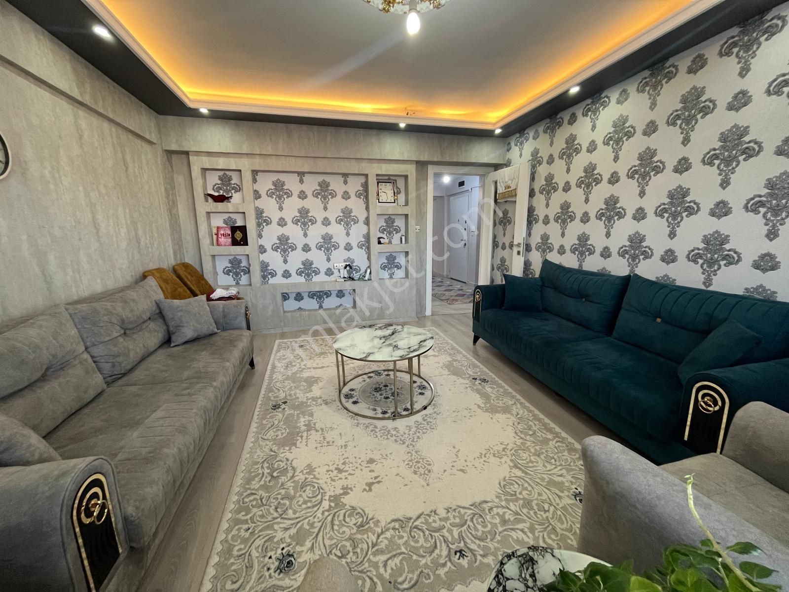 Kent'ten Ali Kuşçu Gökbilim Merkezi Yanı 1. Kat 3+1 Asansörlü Satılık Daire