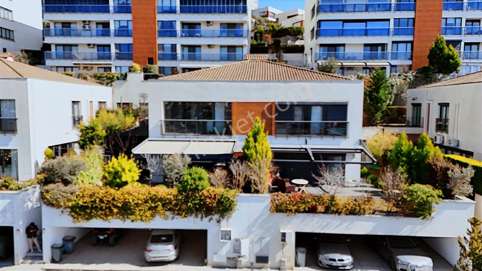 Bahçeşehir Konakları Lüks Geniş Bahçeli 5+1 Villa - Görsel 34