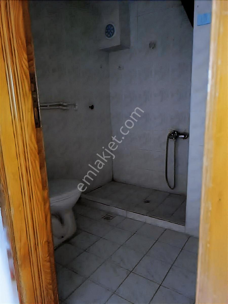 Osmangazi Mahallesi'nde 2+1 Kiralık Daire - Görsel 8