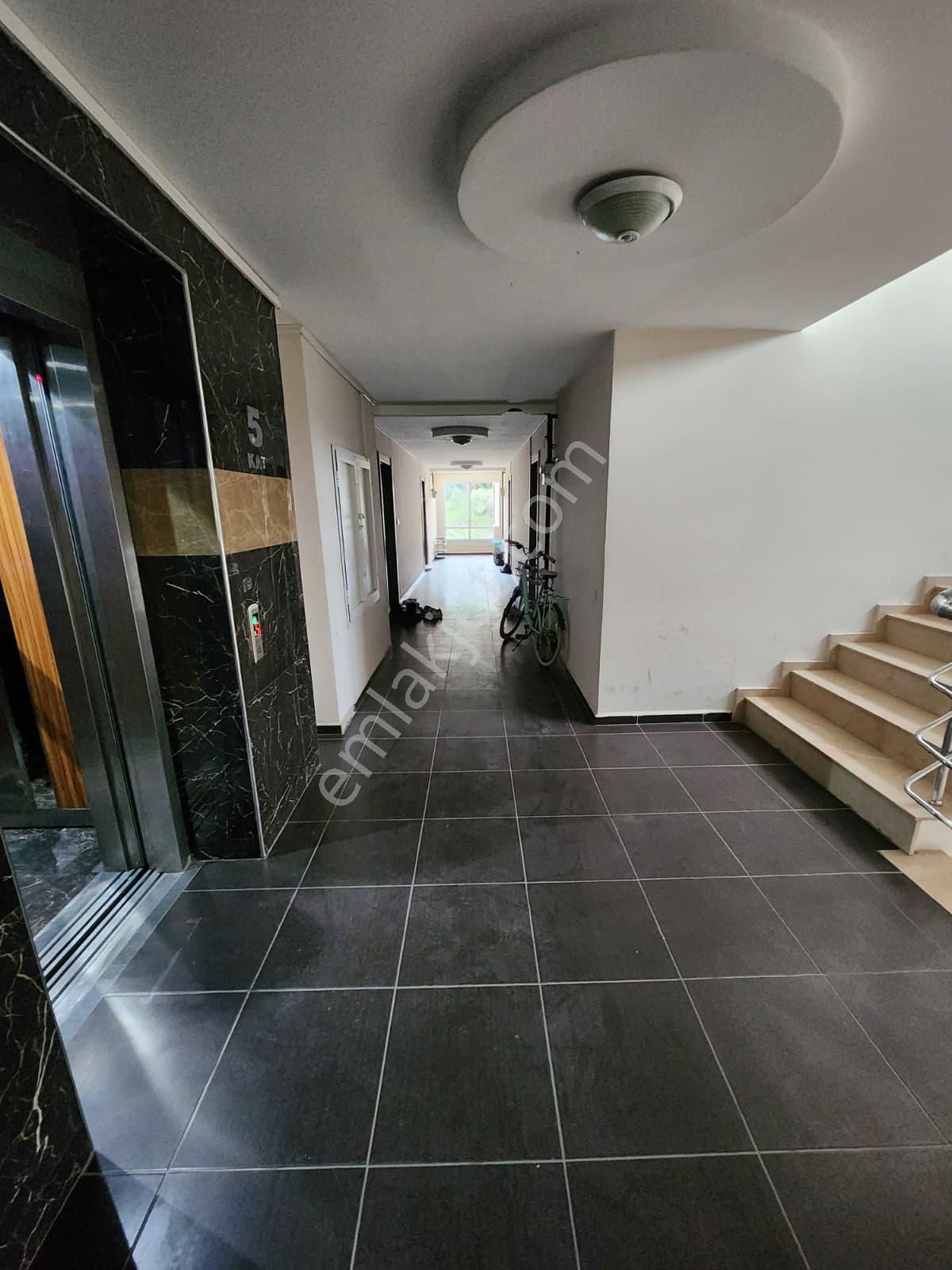 Akinitadan Yenikentte Ara Kat-eşyalı-ferah Ve Kiracılı Satılık 2+1 Daire - Görsel 20