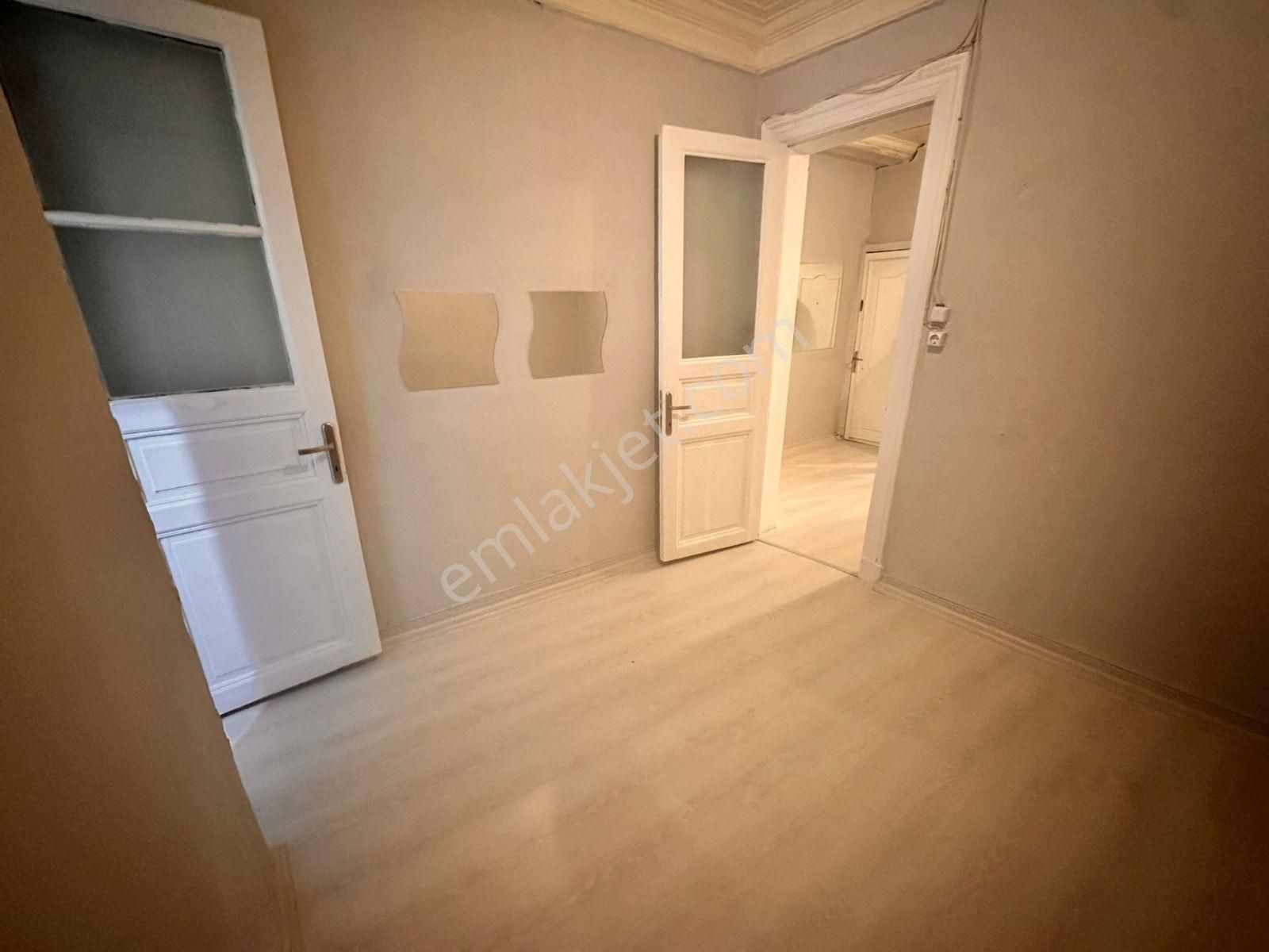 Beyoğlu Kalyoncu Kulluğu Mahallesi Güzel Daire