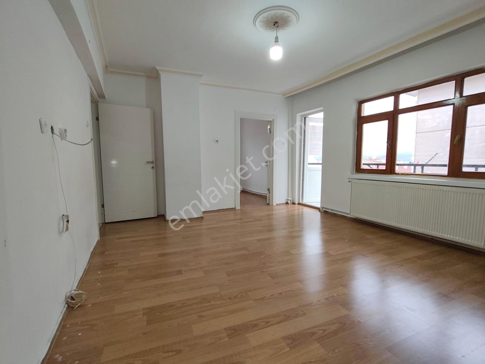 Yılmaz Gayrimenkulden Malazgirt Mahallesinde 2+1 Ön Cephe 17.000 Pazarlıklı Fırsat Kiralık Daire - Görsel 32