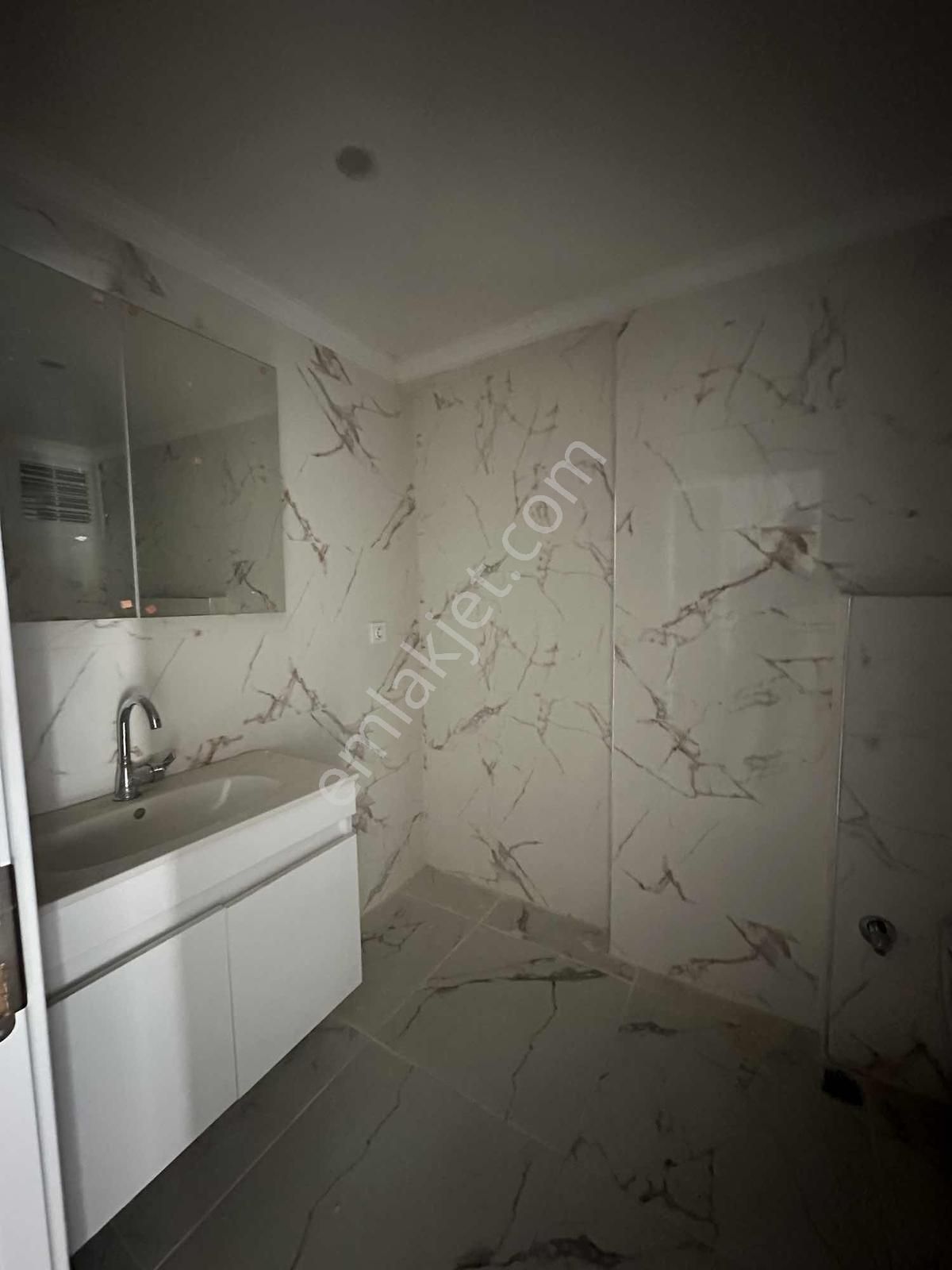 Denize 25 Metre Lüks Sitede Lüks Daire - Görsel 9