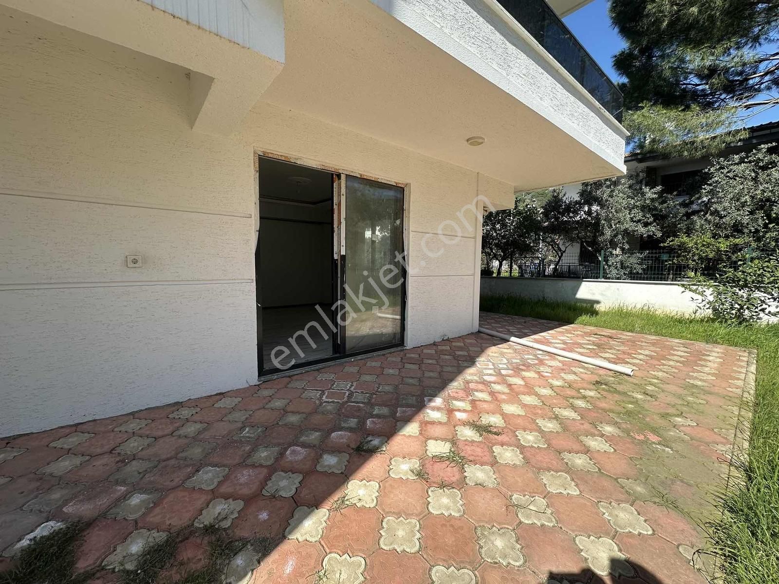 Denize 25 Metre Lüks Sitede Lüks Daire - Görsel 4