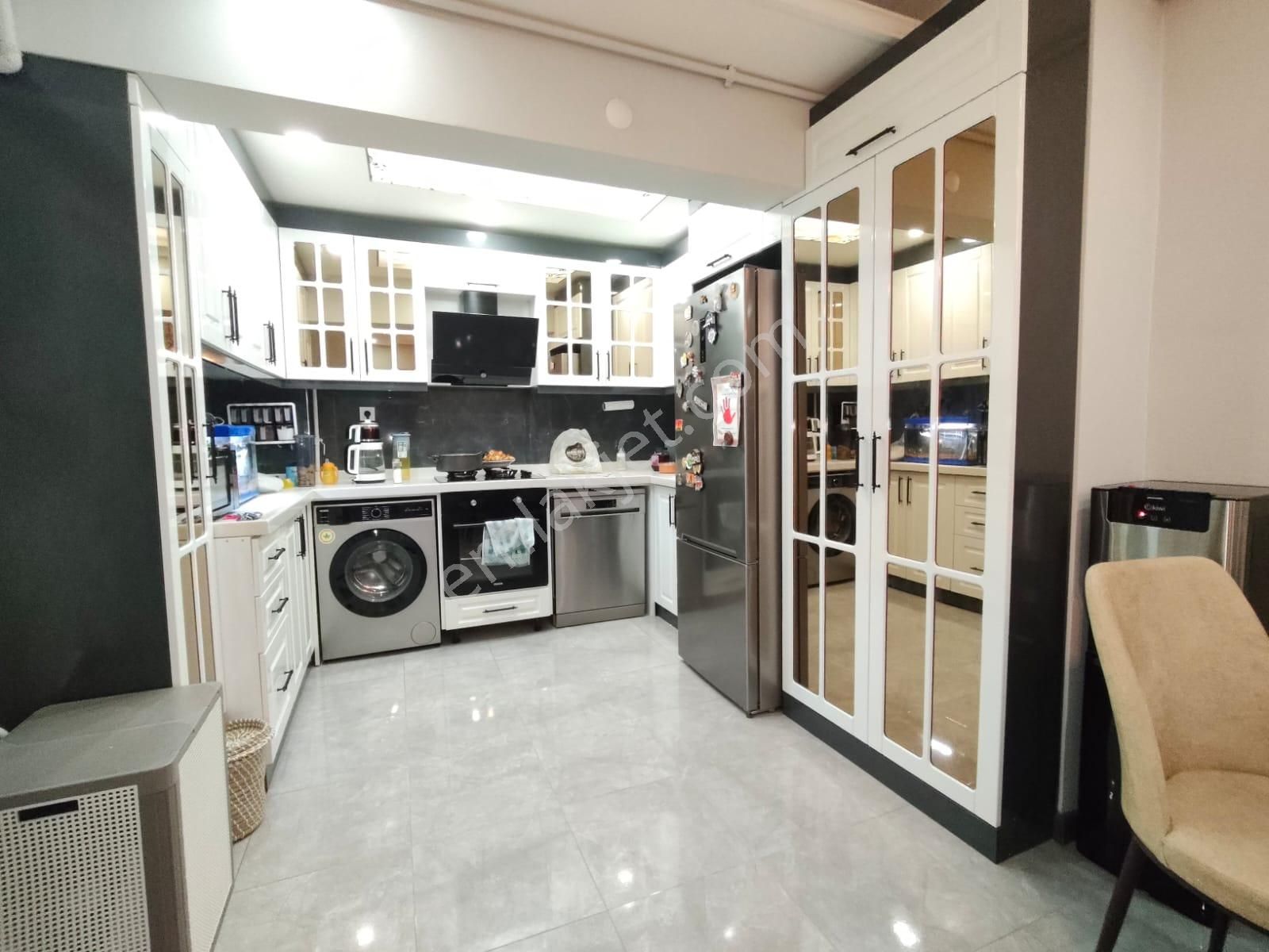 Yılmaz Gayrimenkul Den Tandoğan Mah 3+1 Katta Lüx Yapılı 140m2 Ön Cephe 3.980 Pazarlıklı Kupondaire - Görsel 33