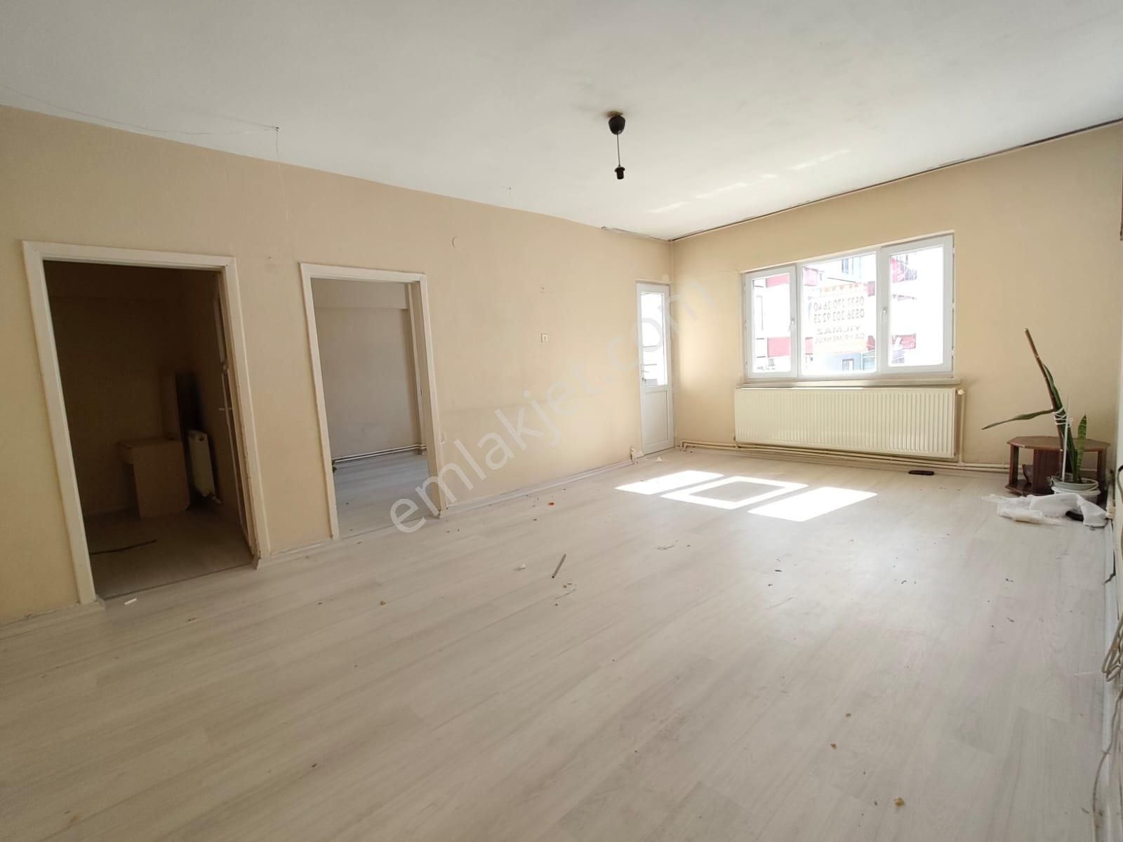Yılmaz Gayrimenkulden Ankara Caddesi Üzerinde Gemiş M2 3+1 Kaçırılmayacak Fırsat Kiralık K - Görsel 25