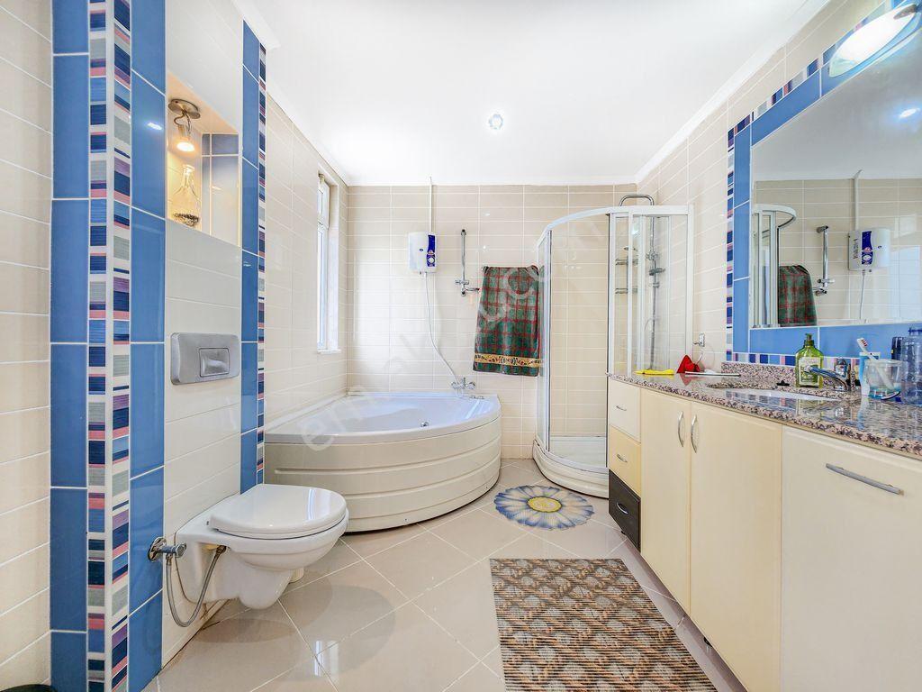 Pazarlıksız Kargıcakta 4+1 Müstakil Site İçinde Villa - Görsel 13