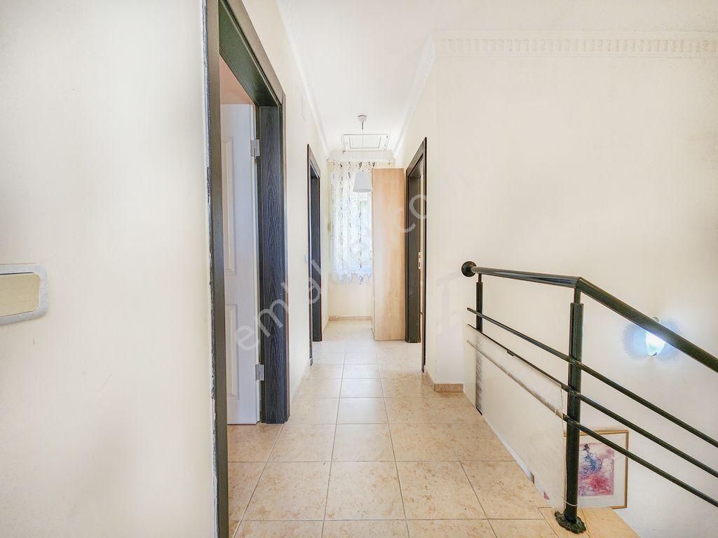 Pazarlıksız Kargıcakta 4+1 Müstakil Site İçinde Villa - Görsel 15