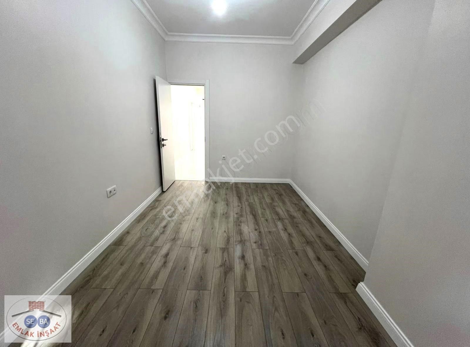 Seba'dan Tevfikbey Mh 2+1 70m2 Eb.banyolu Balkonlu Yüksek Giriş - Görsel 10