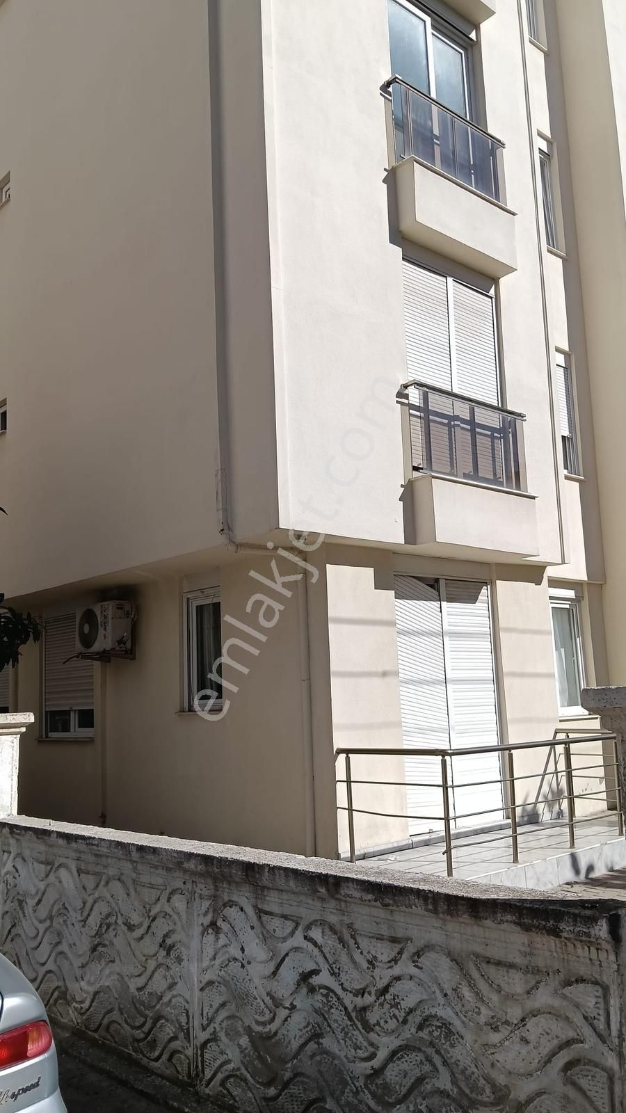 Muatpaşa Güvenlik Mah. 1+1 Eşyalı Kiralık Giriş Daire - Görsel 26