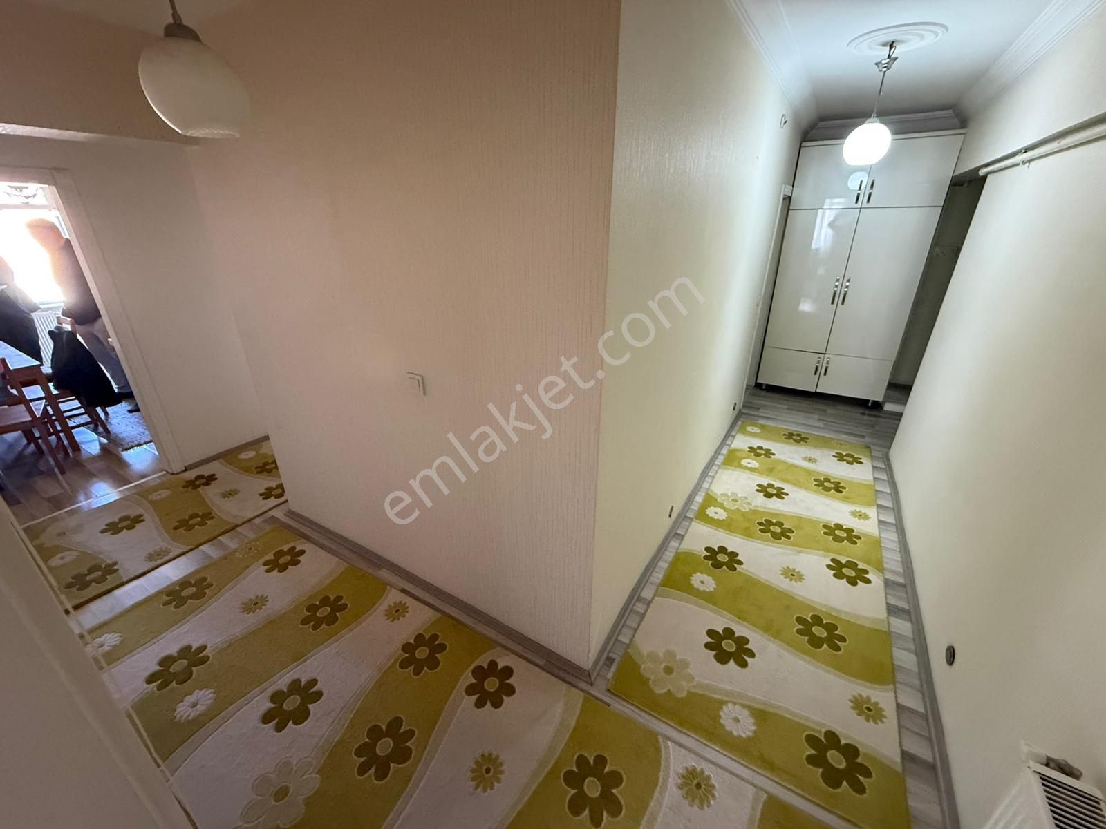 Kariyer'den Refik Saydam Cadde Üzeri 3+1 Yapılı Katta Daire %70 Kredi İmkanı - Görsel 32