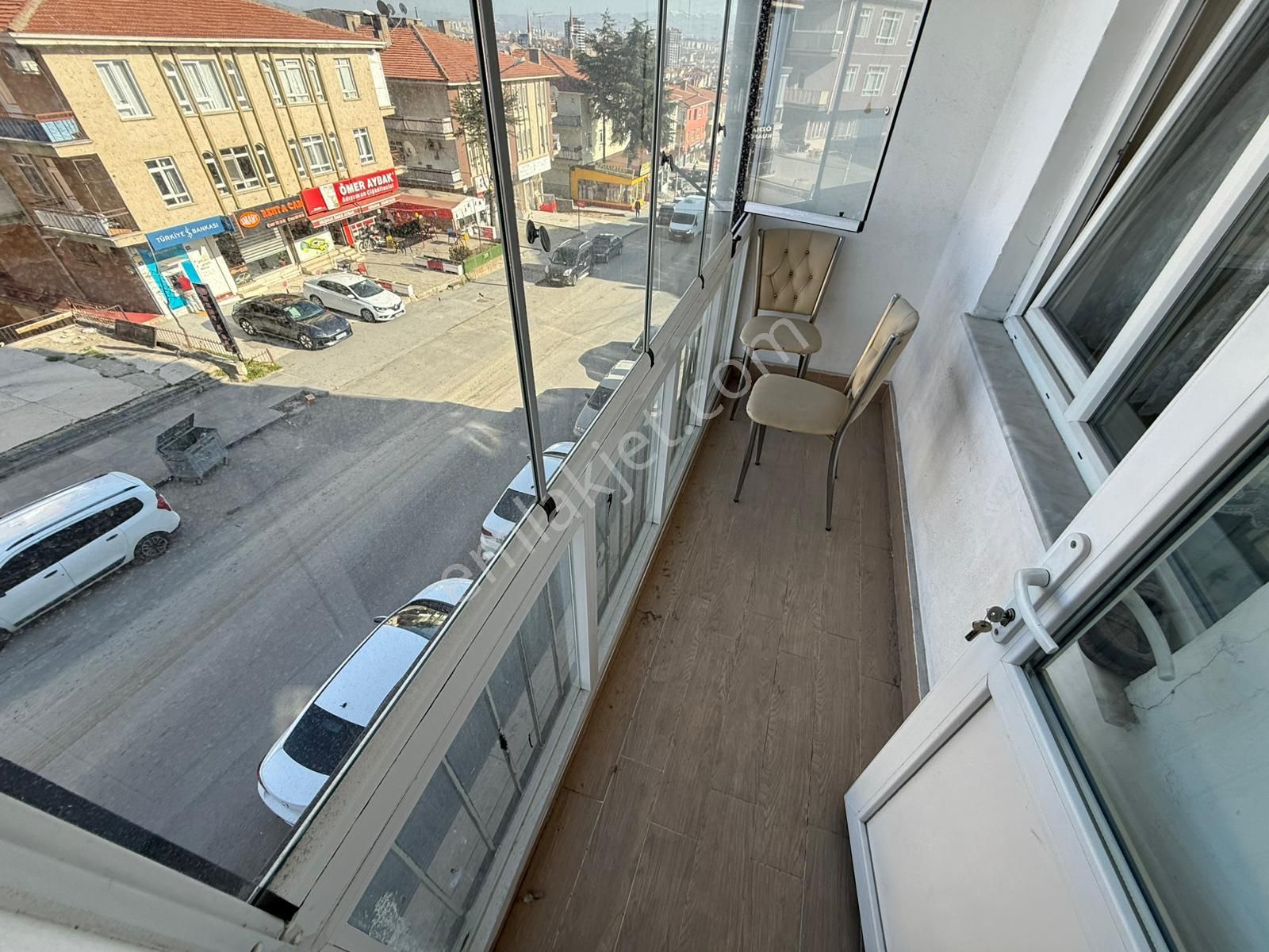 Kariyer'den Refik Saydam Cadde Üzeri 3+1 Yapılı Katta Daire %70 Kredi İmkanı - Görsel 6