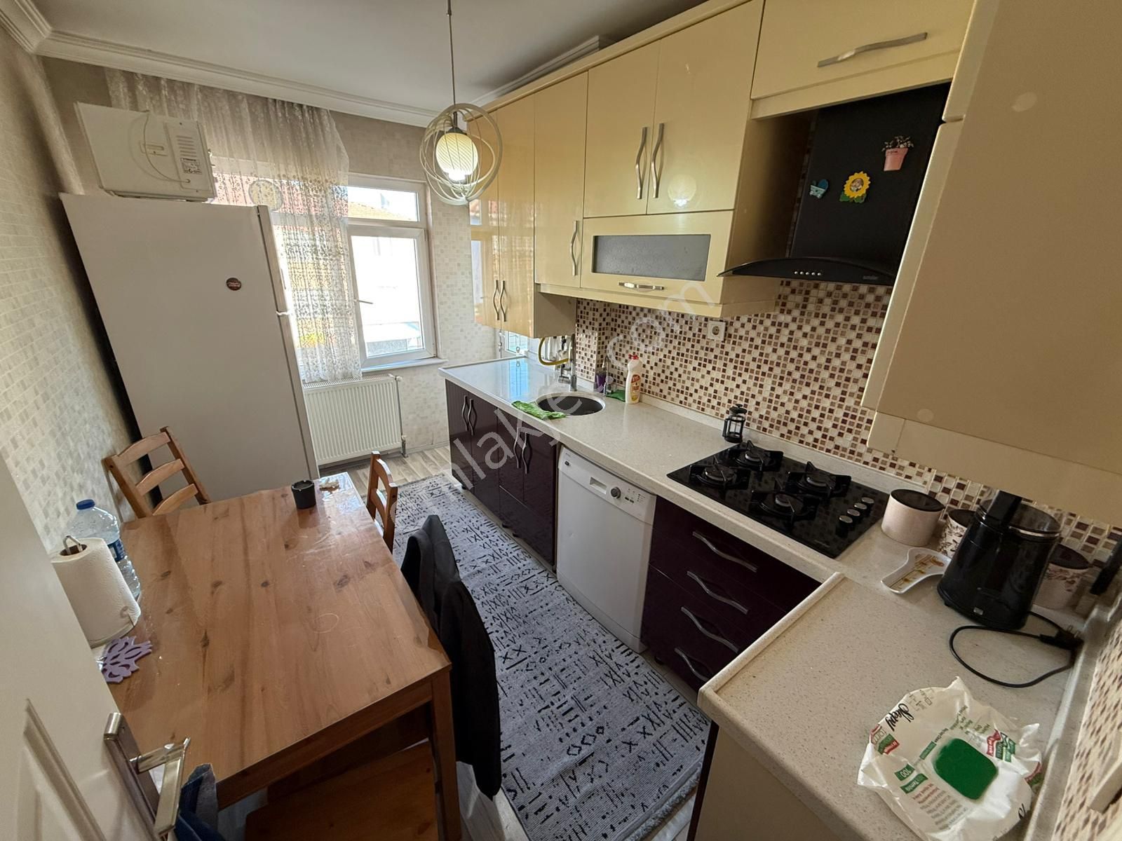 Kariyer'den Refik Saydam Cadde Üzeri 3+1 Yapılı Katta Daire %70 Kredi İmkanı - Görsel 3