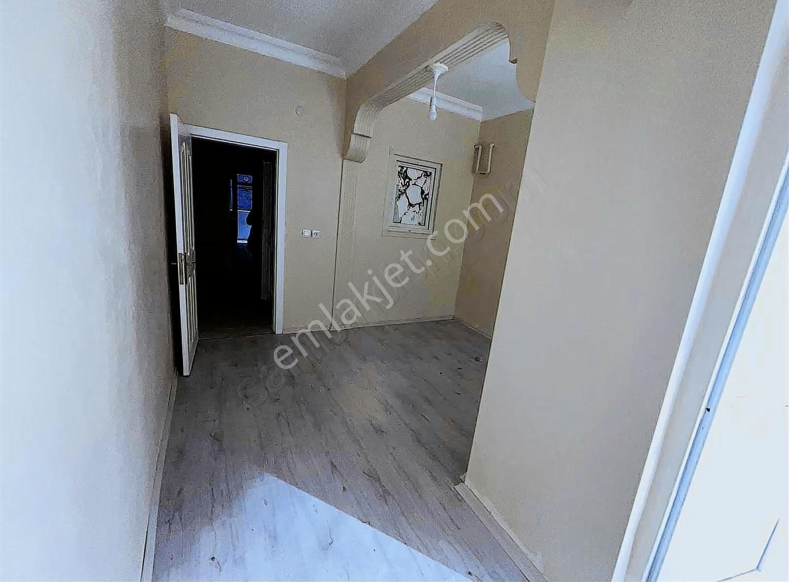 2+1 Düz Giriş Cuma Pazarında 1600.000 - Görsel 7