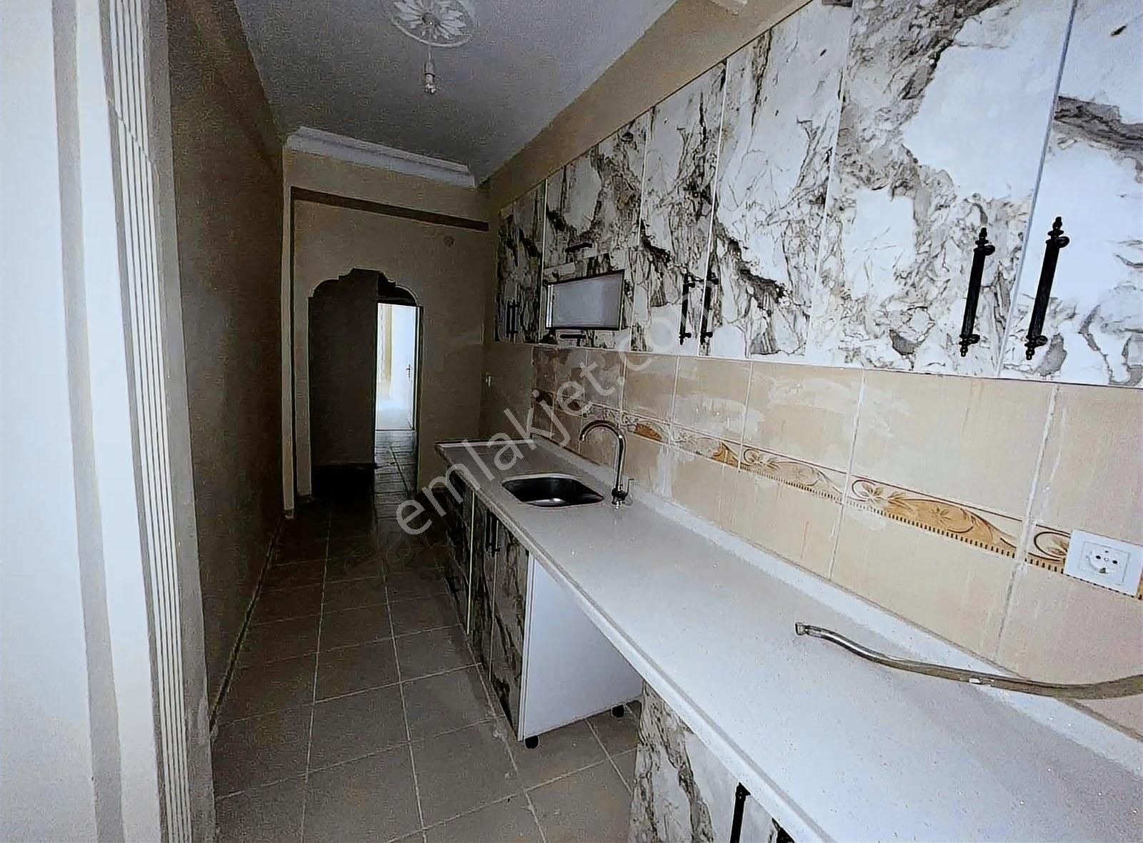 2+1 Düz Giriş Cuma Pazarında 1600.000 - Görsel 19