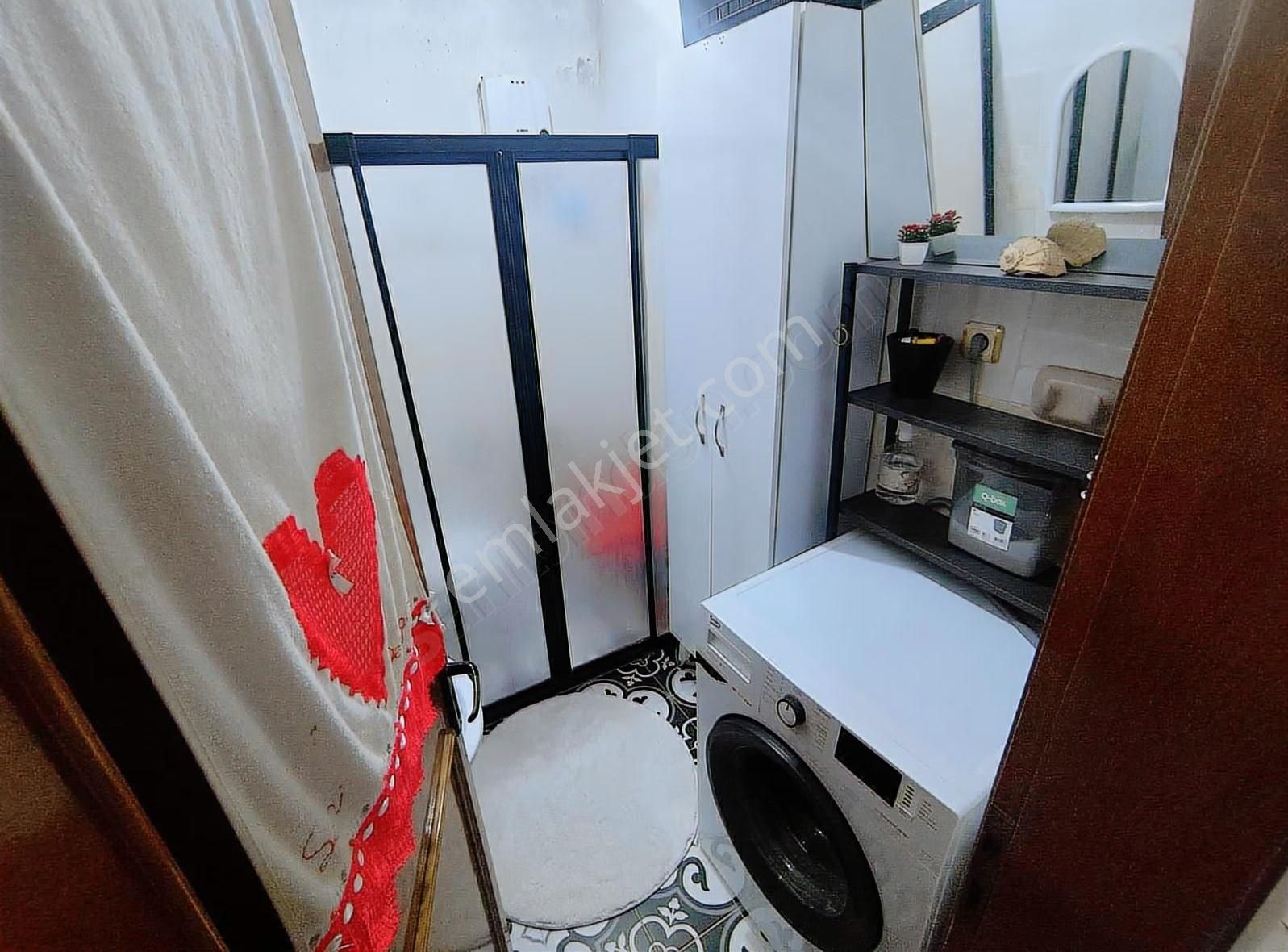 2+1 90m² Süper Konum Hisseli 1kat Balkonlu - Görsel 16