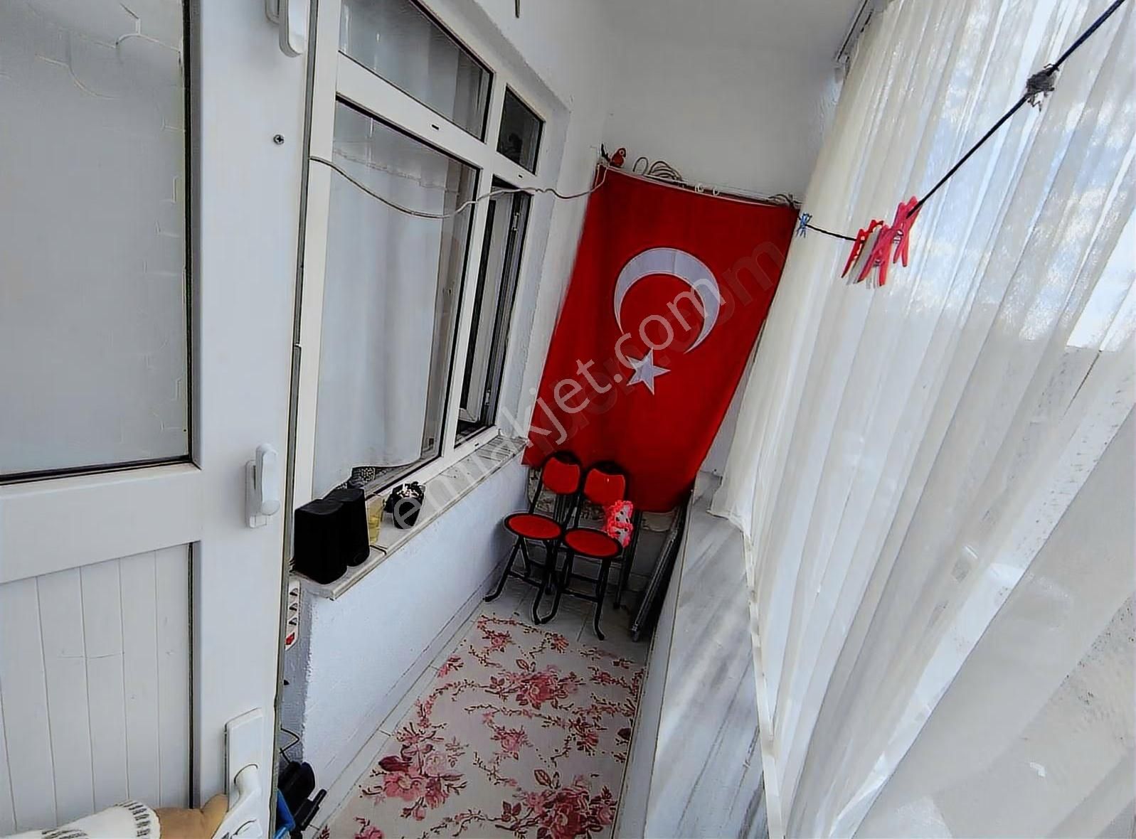 2+1 90m² Süper Konum Hisseli 1kat Balkonlu - Görsel 4