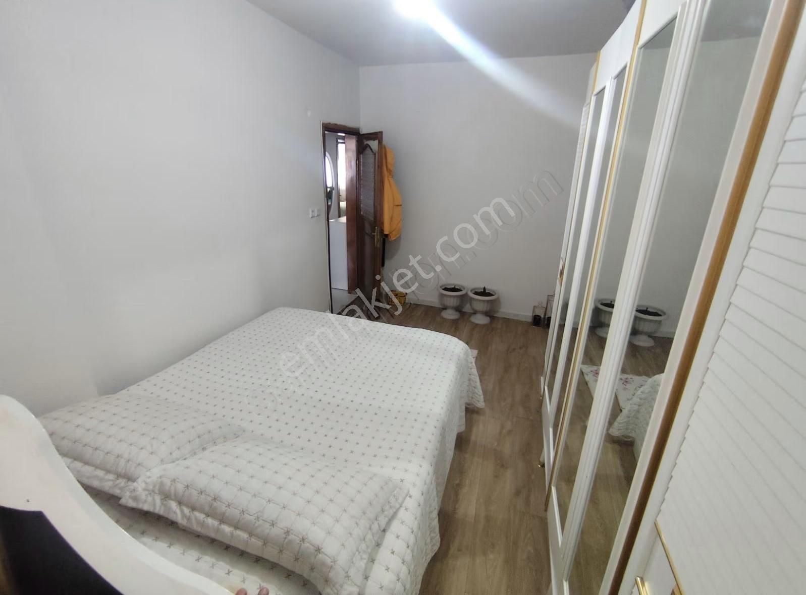 2+1 90m² Süper Konum Hisseli 1kat Balkonlu - Görsel 12