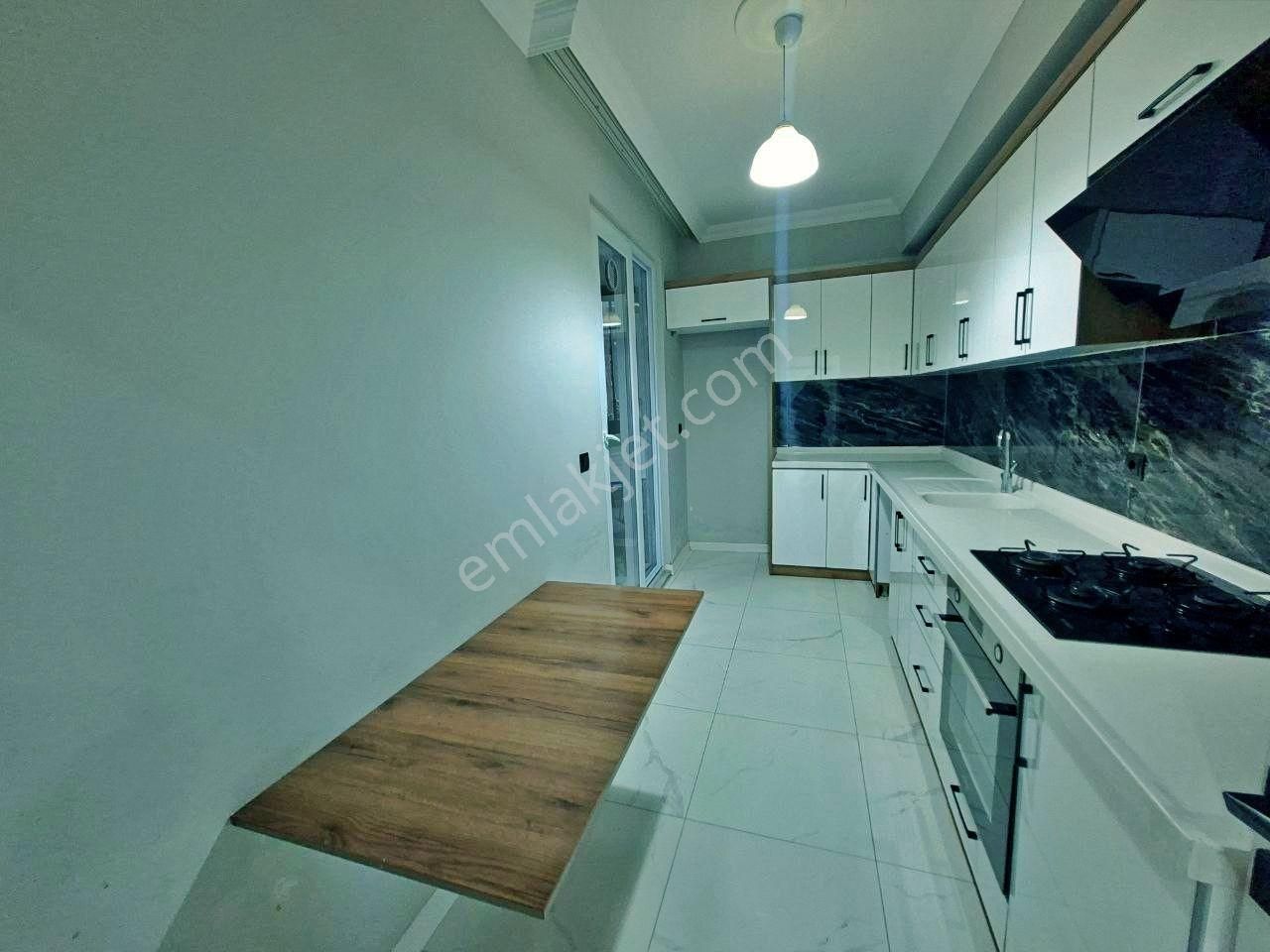 Uytundan Edremit Kadıköyde Ebeveyn Banyolu Cambalkonlu 2+1 Daire - Görsel 21