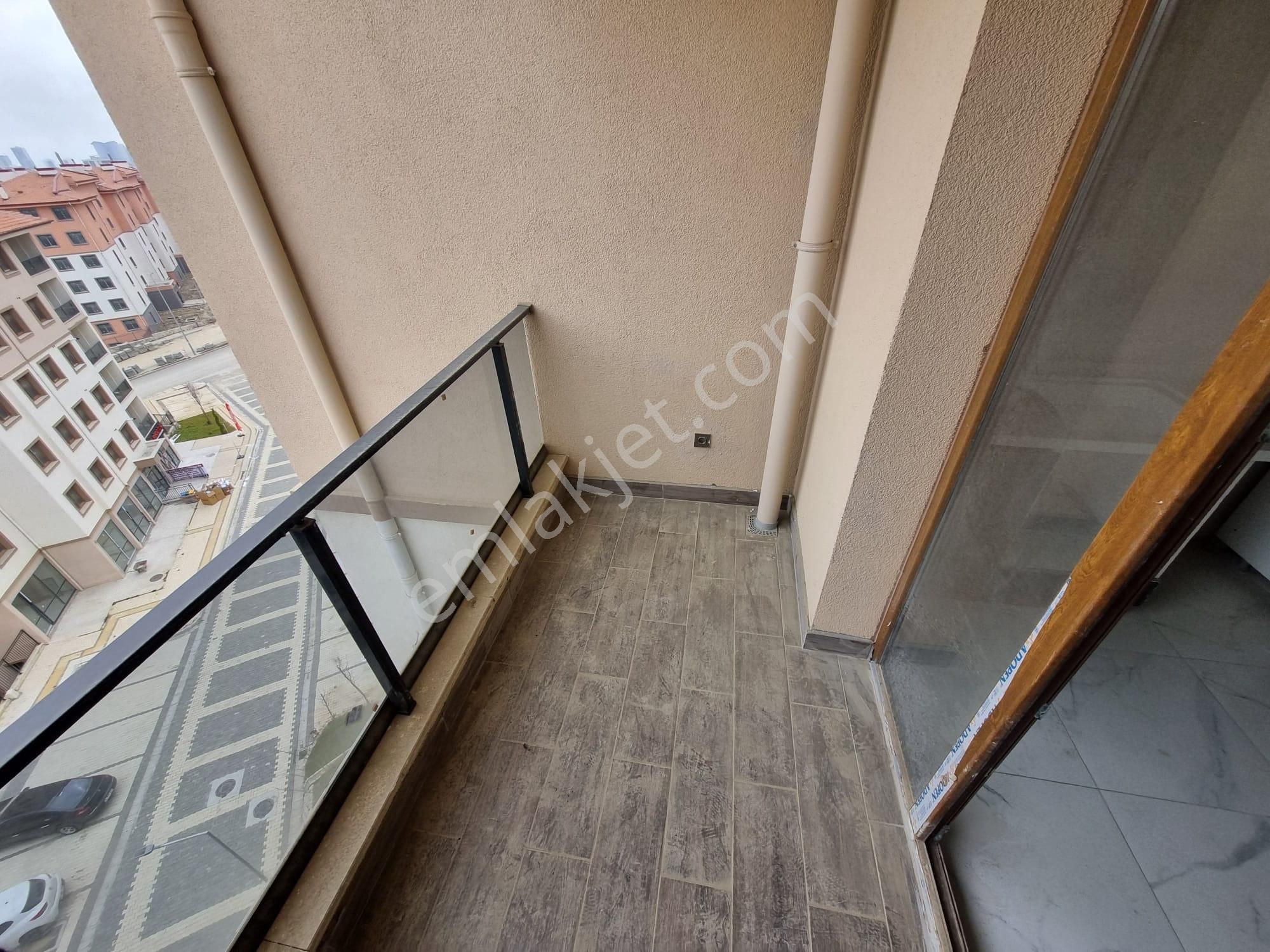 Maltepe Toki’de Kiralık Sıfır 2+1 | Ebeveyn Banyolu, 3'lü Ankastre Setlı, Ara Kat - Görsel 20