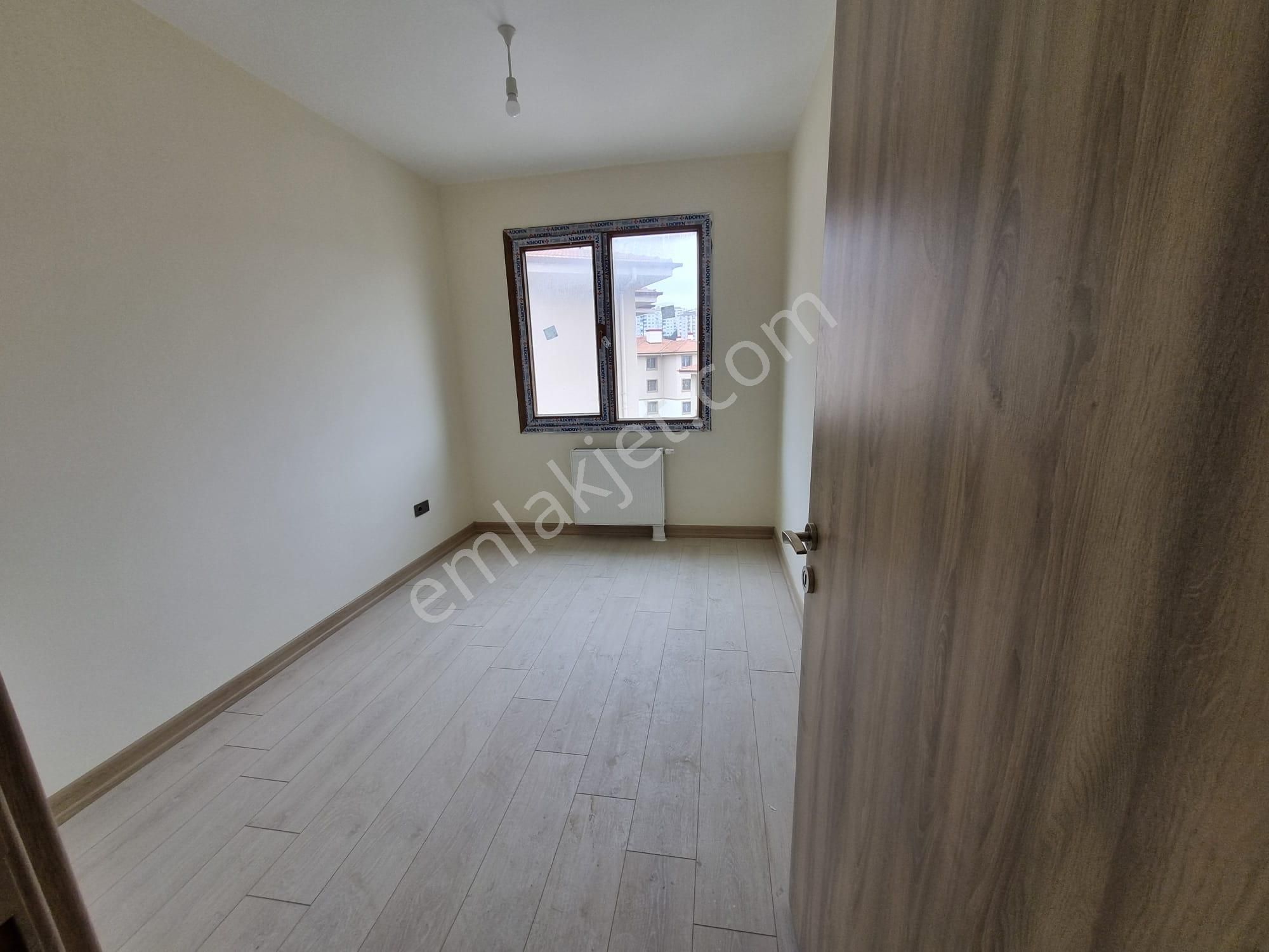 Maltepe Toki’de Kiralık Sıfır 2+1 | Ebeveyn Banyolu, 3'lü Ankastre Setlı, Ara Kat - Görsel 14