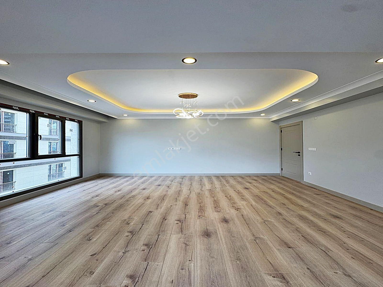 Cadde34'den Beylikdüzü Kavaklı'da Sıfır Kapalı Otoparklı Butik Sitede 3+1 Ebeveyn Banyolu Arakat - Görsel 4