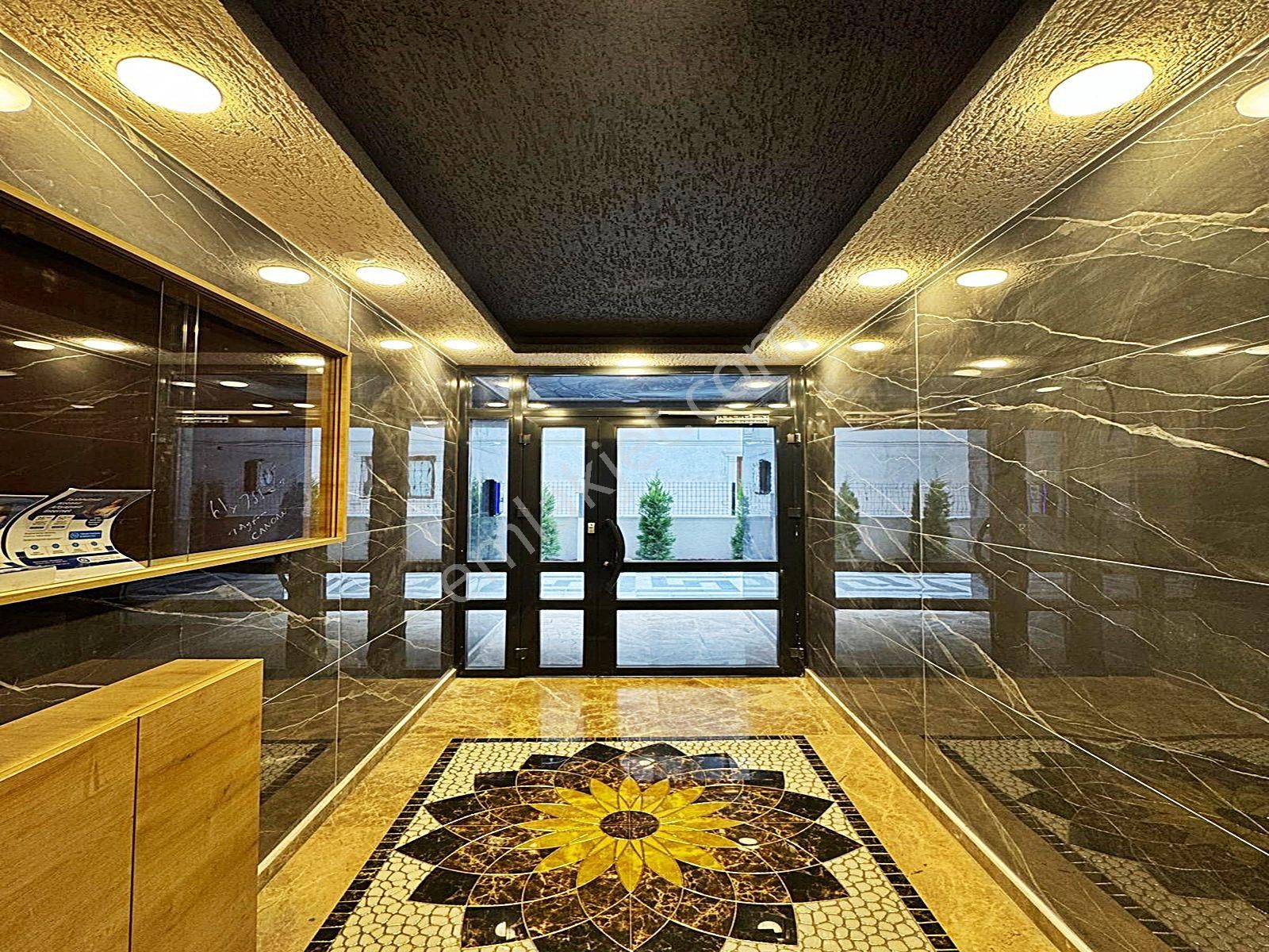 Cadde34'den Beylikdüzü Kavaklı'da Sıfır Kapalı Otoparklı Butik Sitede 3+1 Ebeveyn Banyolu Arakat - Görsel 27