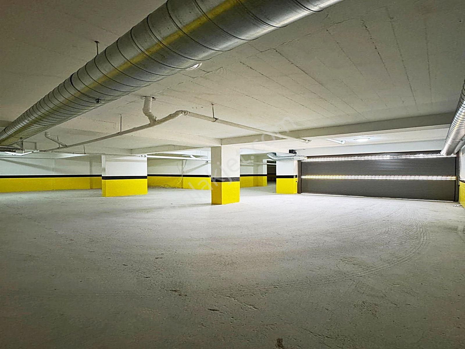 Cadde34'den Beylikdüzü Kavaklı'da Sıfır Kapalı Otoparklı Butik Sitede 3+1 Ebeveyn Banyolu Arakat - Görsel 26