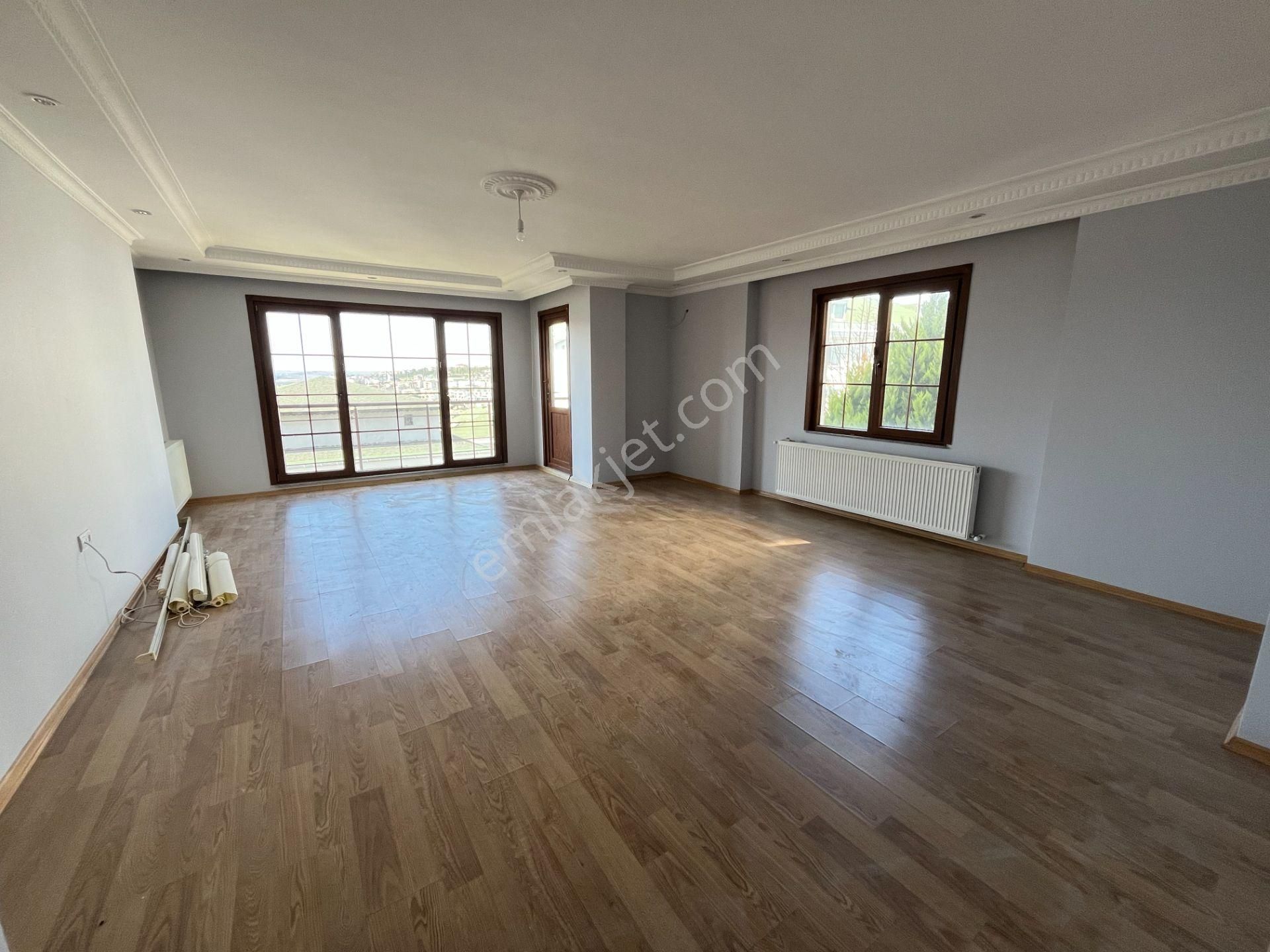 Büyükçekmece Cumhuriyet Mah Yeni Bina Lüks Temiz 3+1 Kiralık Daire - Görsel 3