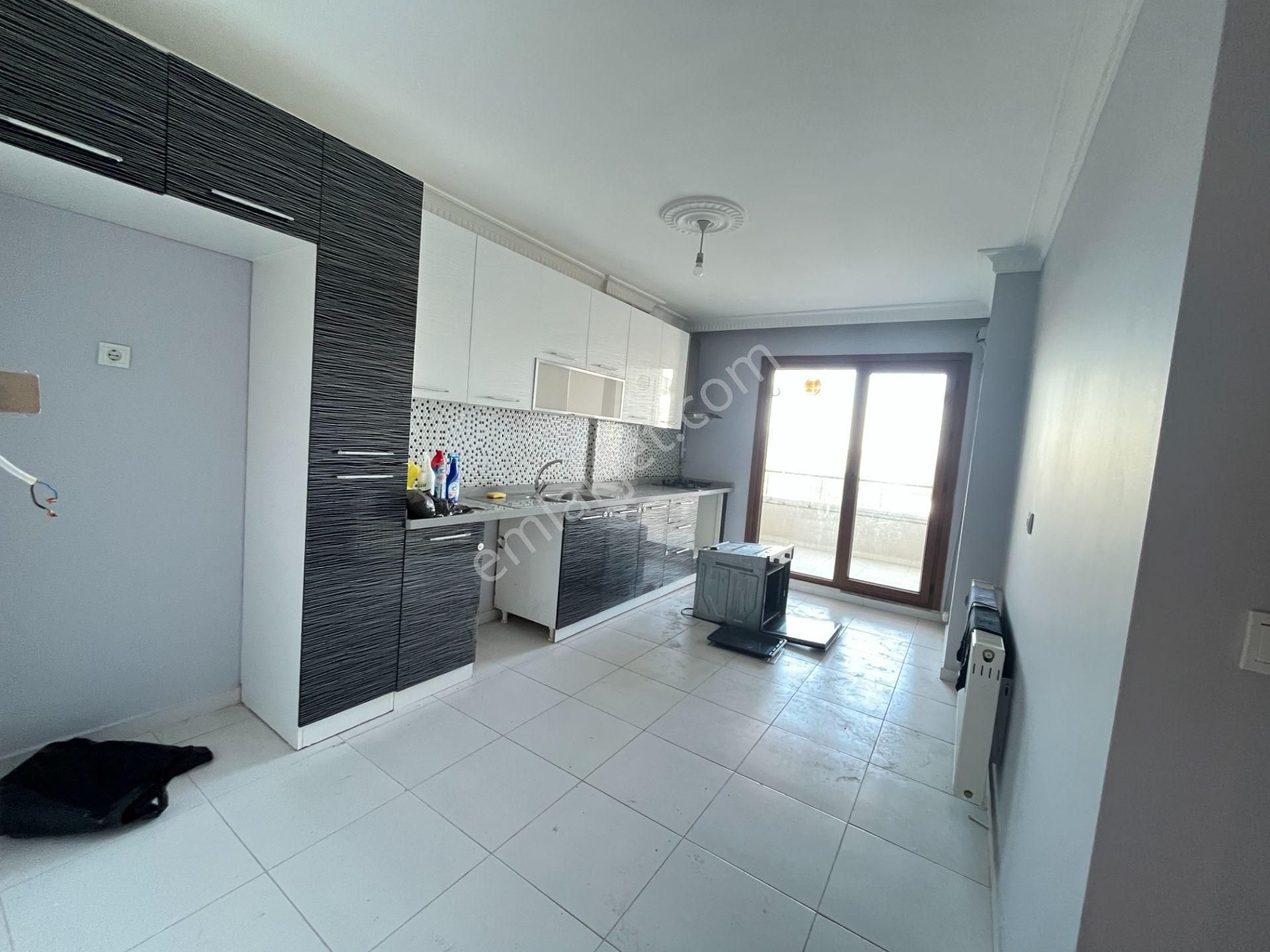 Büyükçekmece Cumhuriyet Mah Yeni Bina Lüks Temiz 3+1 Kiralık Daire - Görsel 14