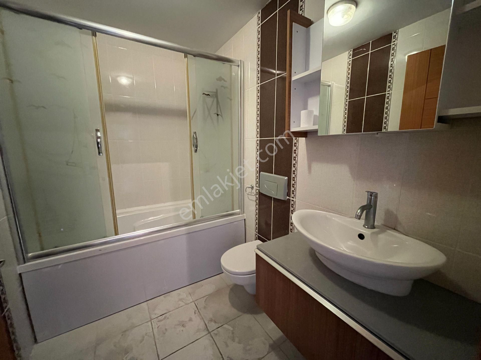 Büyükçekmece Cumhuriyet Mah Yeni Bina Lüks Temiz 3+1 Kiralık Daire - Görsel 23