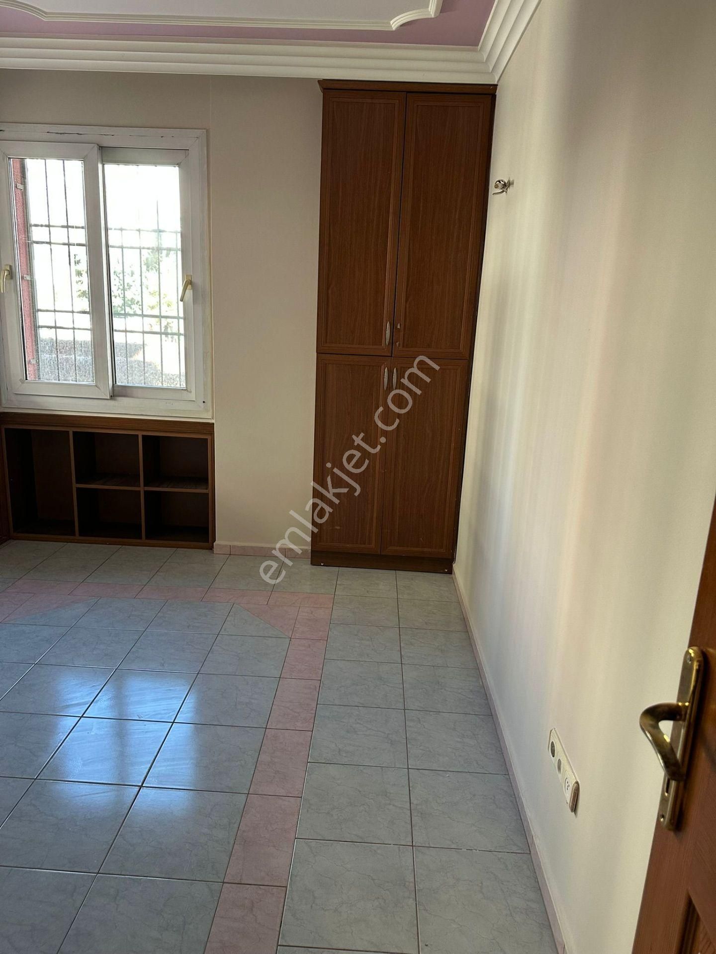 Adana Huzurevlerinde 3+1 Doğalgazlı Kombili Yakın Konumda Metroya Yakın Kiralık Fırsat Daire - Görsel 3